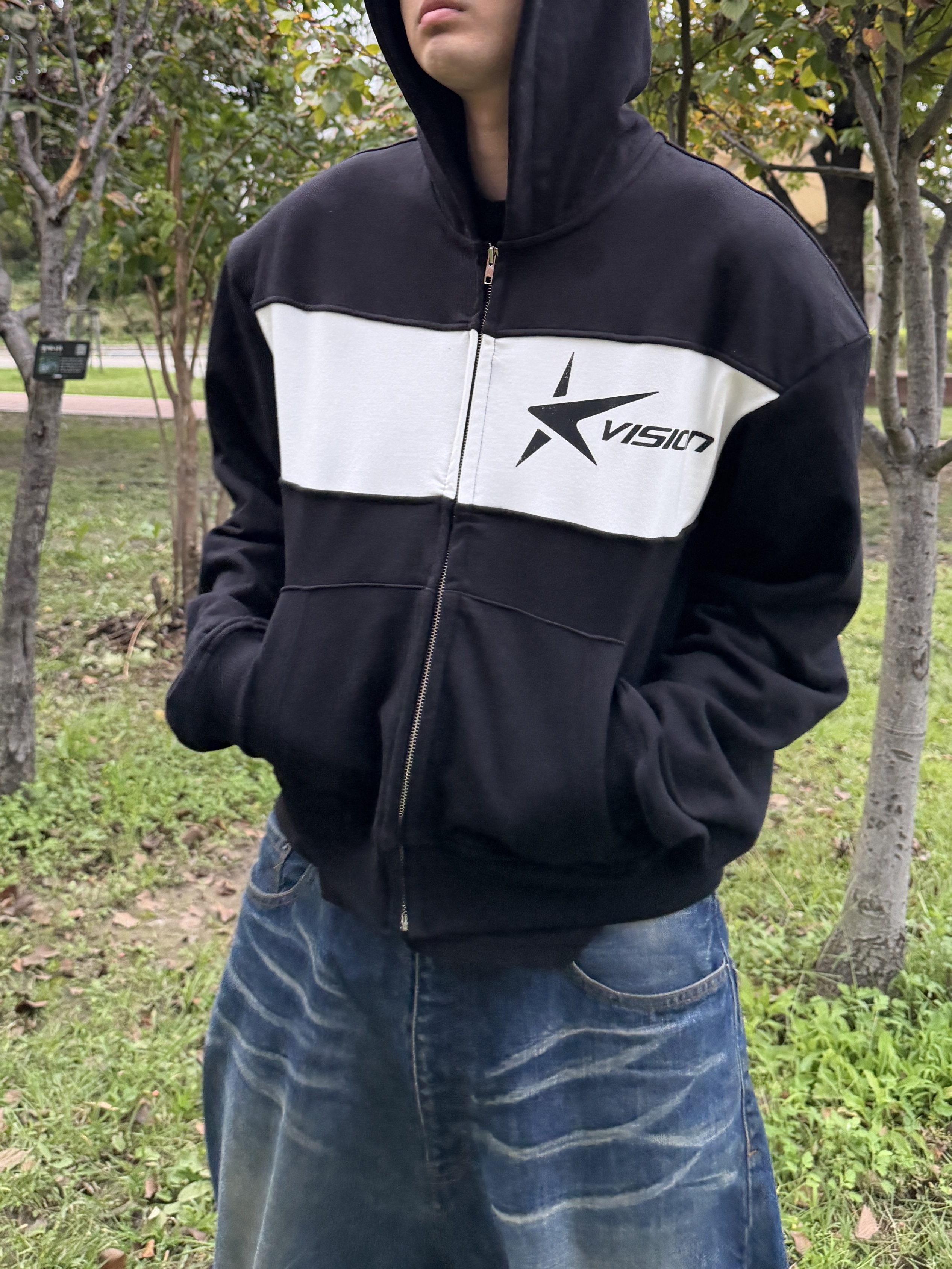 Civision by CSC Star Logo Hoodie Zip-Up Black, Balenciaga Tyrex Sneakers Black 착용 스타일 - 3