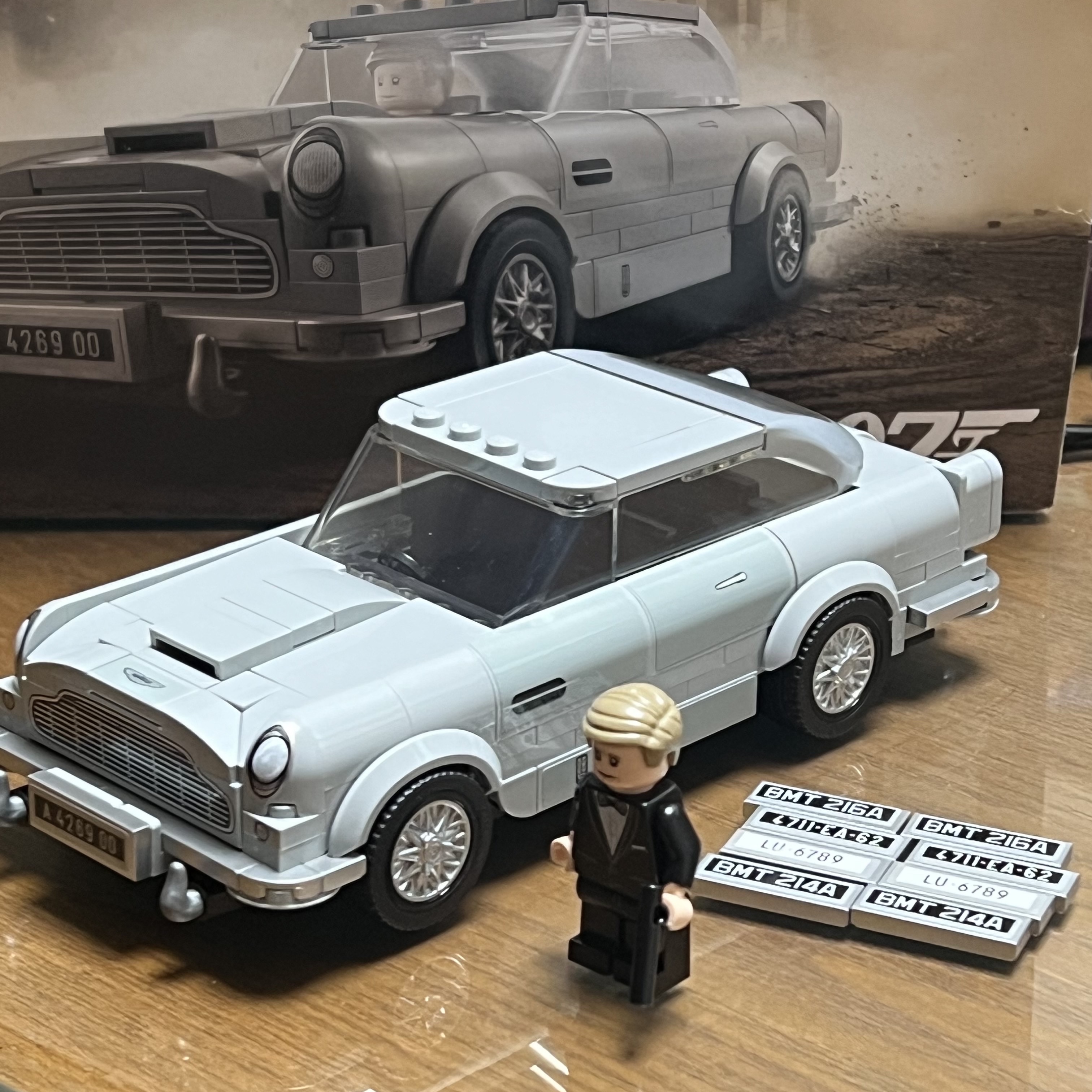 Lego 007 Aston Martin DB5 착용 스타일 - 2