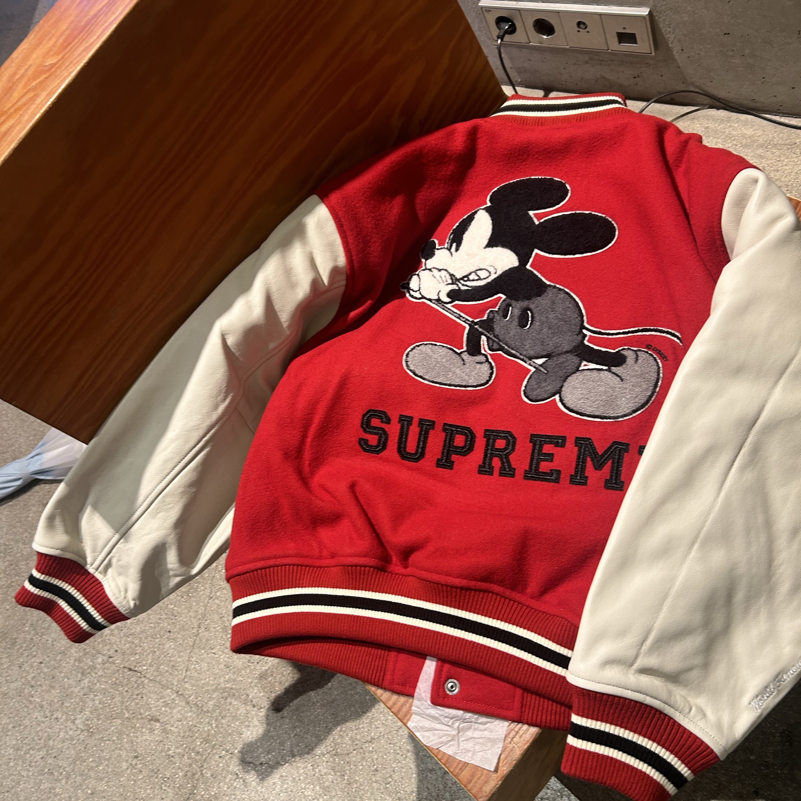 Supreme x Number (N)ine x Mickey Mouse Varsity Jacket Red - 25FW 착용 스타일 - 3
