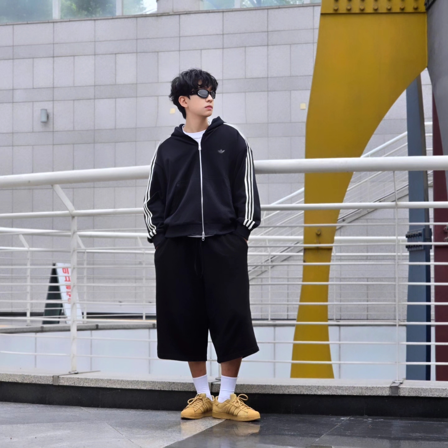 Adidas 3-Stripes Full-Zip Hoodie Black Cream White - KR Sizing, Adidas 3-Stripes Full-Zip Hoodie Black Cream White - US Sizing 착용 스타일 - 9