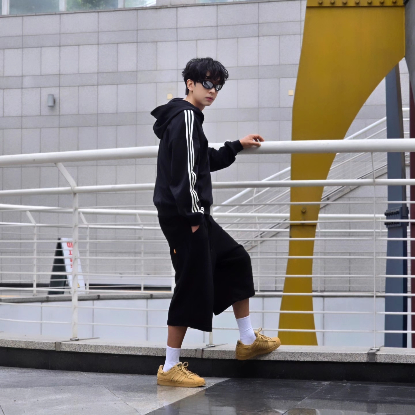 Adidas 3-Stripes Full-Zip Hoodie Black Cream White - KR Sizing, Adidas 3-Stripes Full-Zip Hoodie Black Cream White - US Sizing 착용 스타일 - 5
