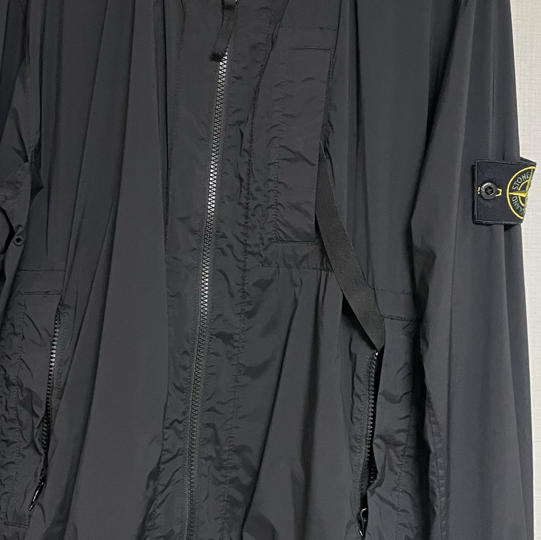 Stone Island 44431 Skin Touch Nylon TC Packable Bomber Jacket Black - 20SS 착용 스타일 - 4
