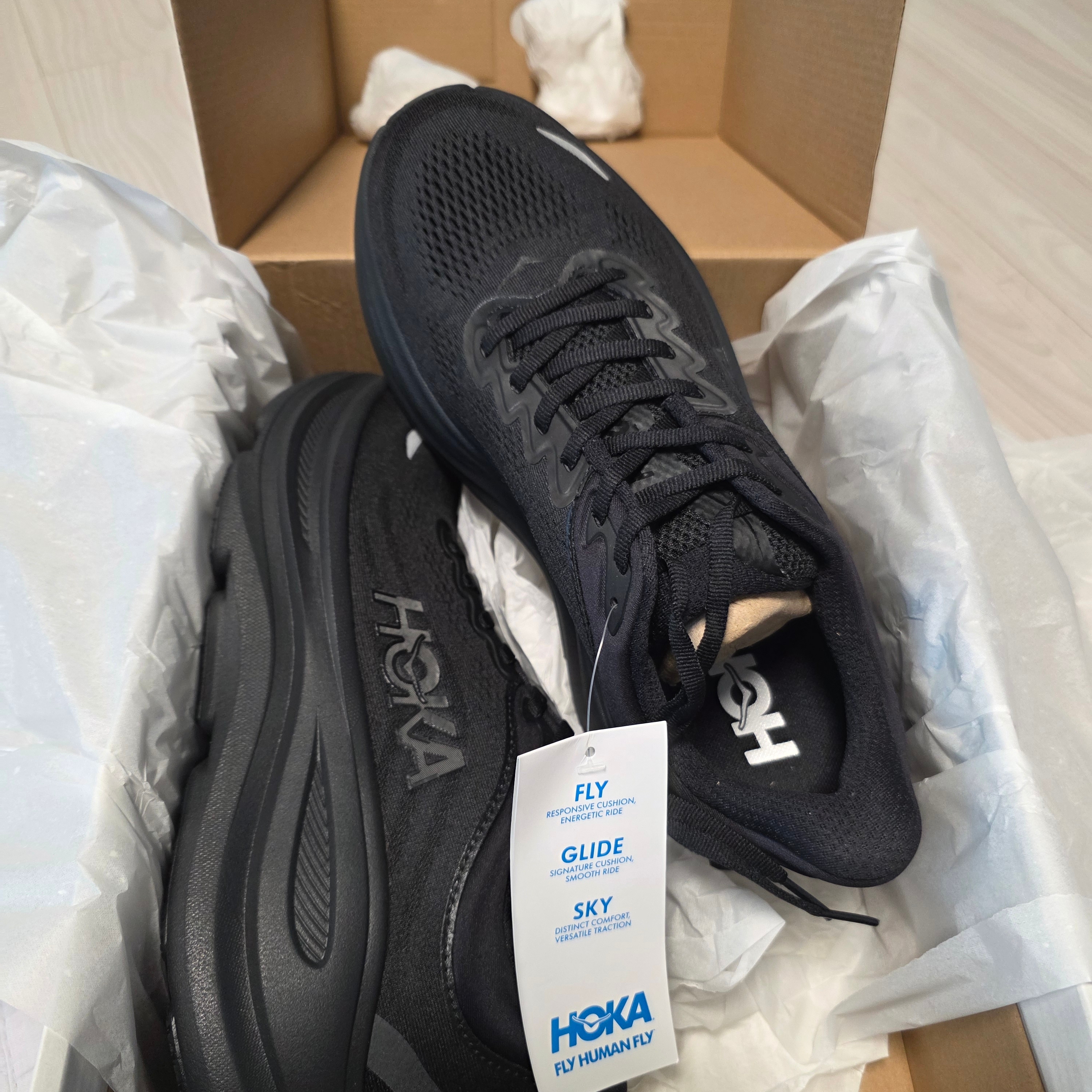 Hoka Bondi 9 Black - Wide 착용 스타일 - 2