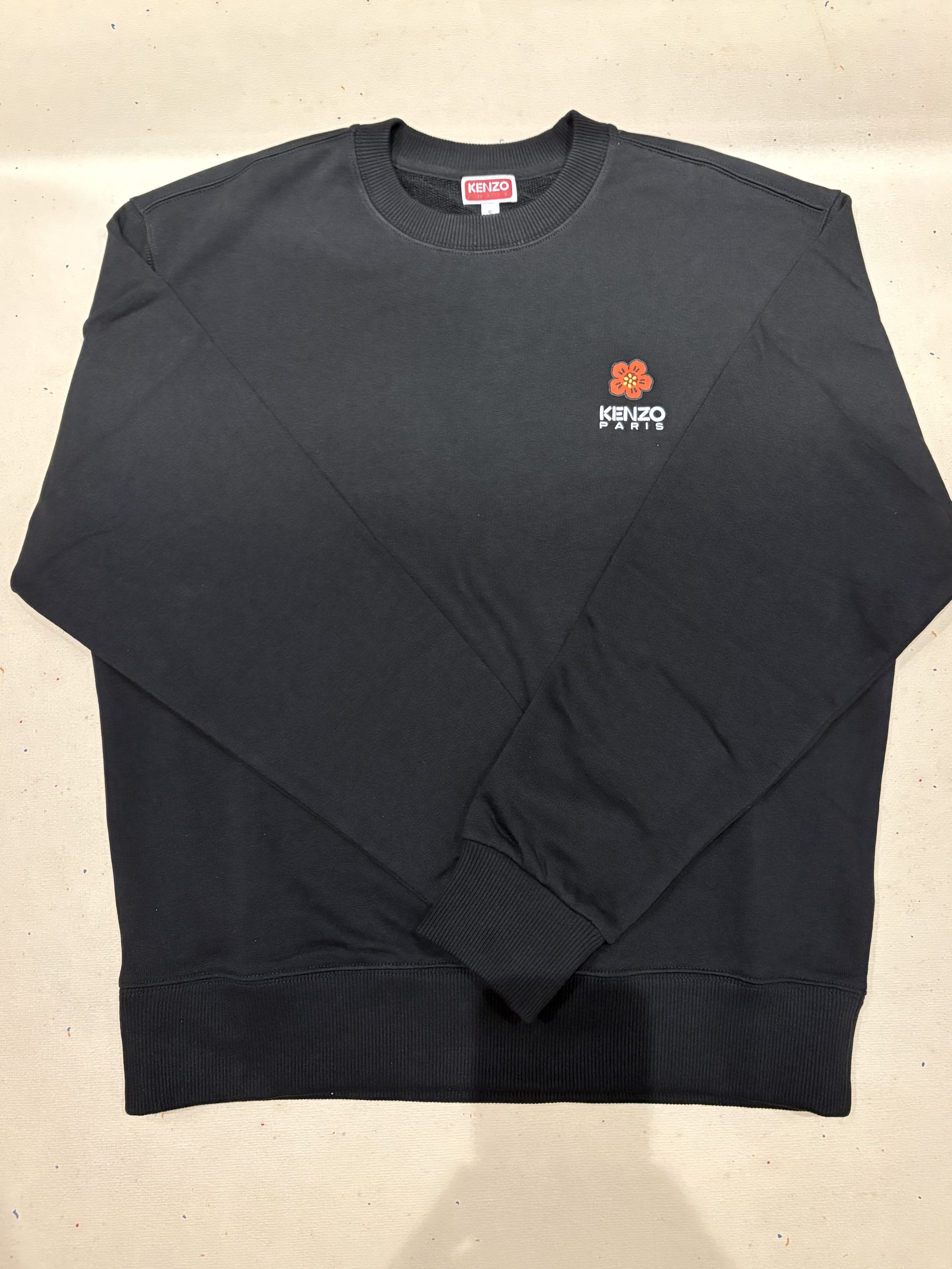 Kenzo Boke Flower Crest Sweatshirt Black 착용 스타일
