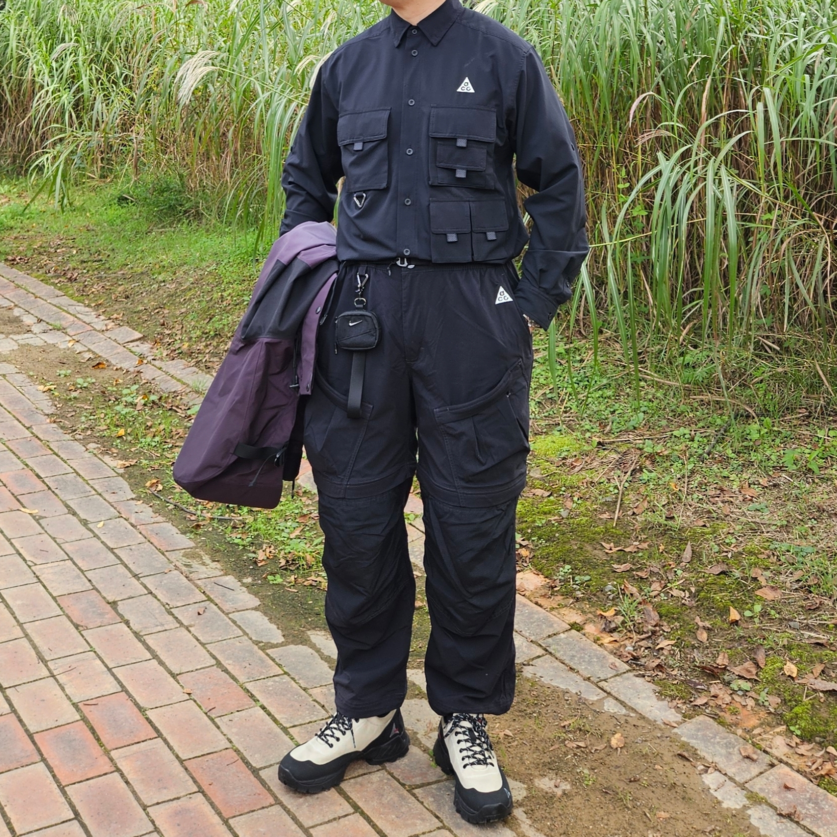Roa Hiking Neal Sand, Nike ACG Smith Summit Cargo Pants Black - Asia 착용 스타일 - 4