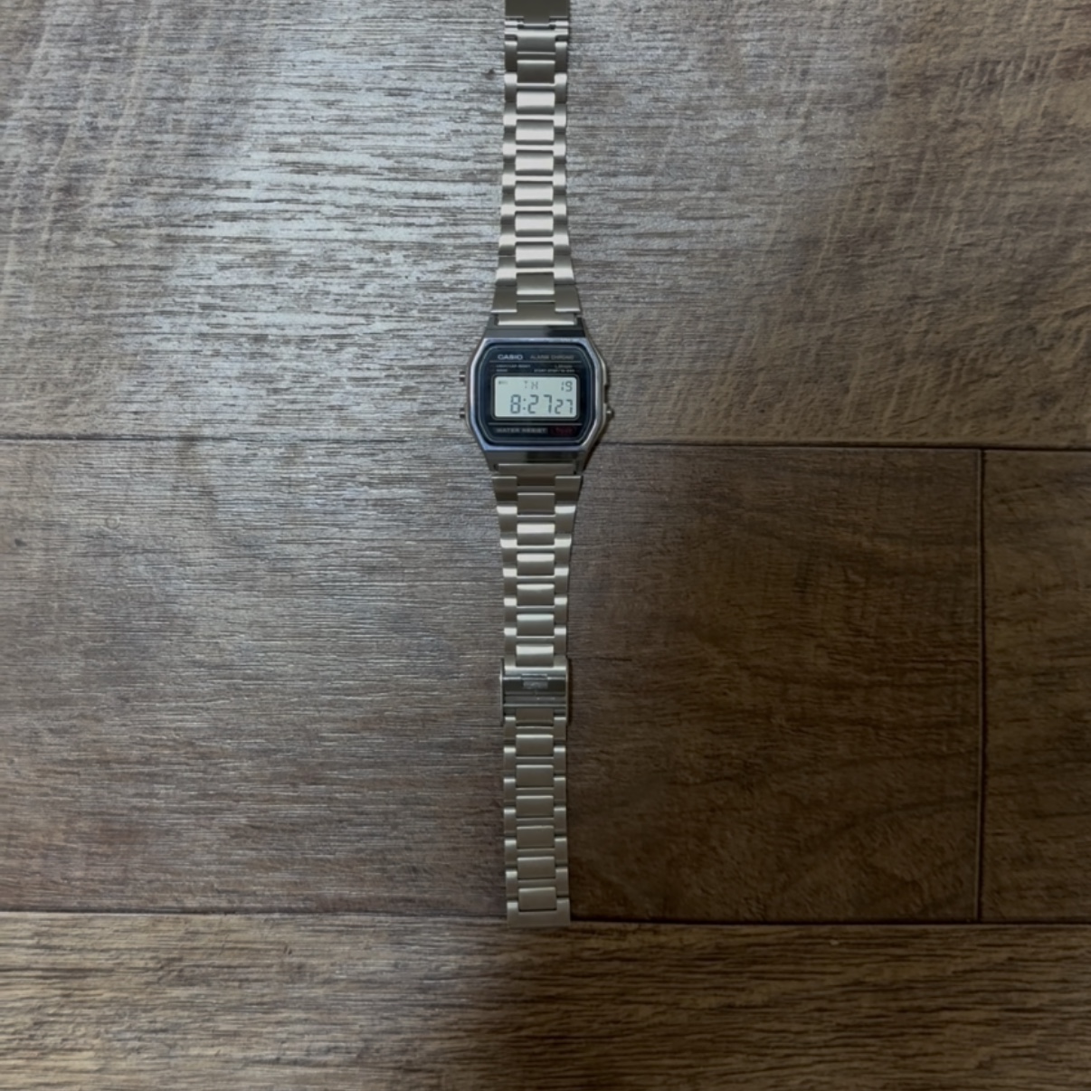Casio A-158WA-1 착용 스타일 - 1