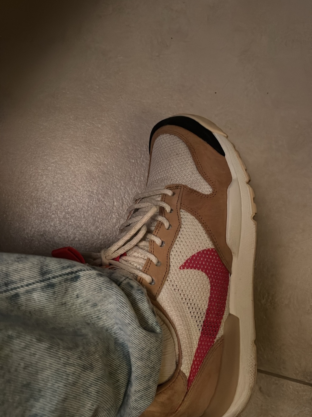 Nike x Tom Sachs Mars Yard Shoe 3.0 Space Camp 착용 스타일