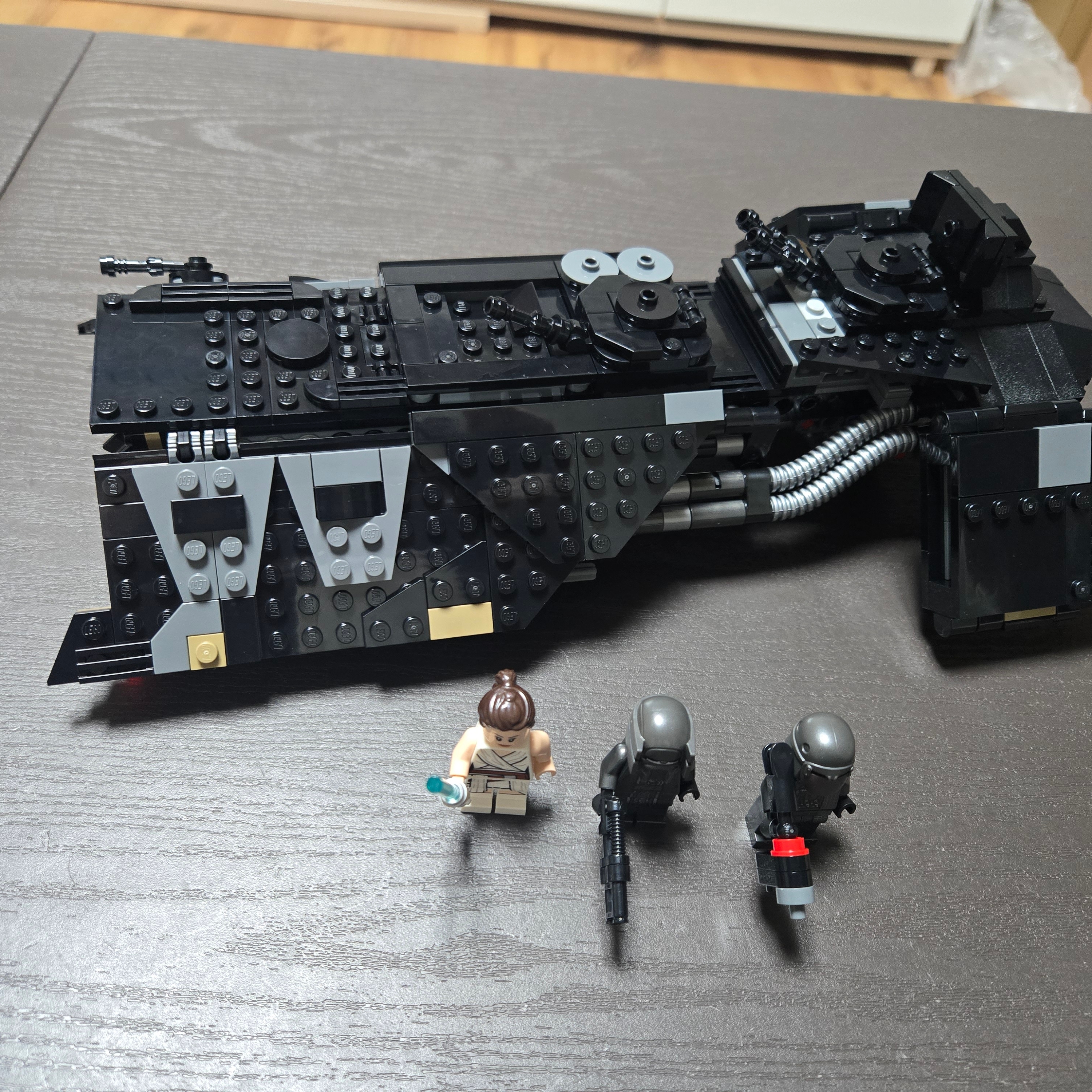 Lego Star Wars Knights of Ren Transport Ship 착용 스타일 - 1