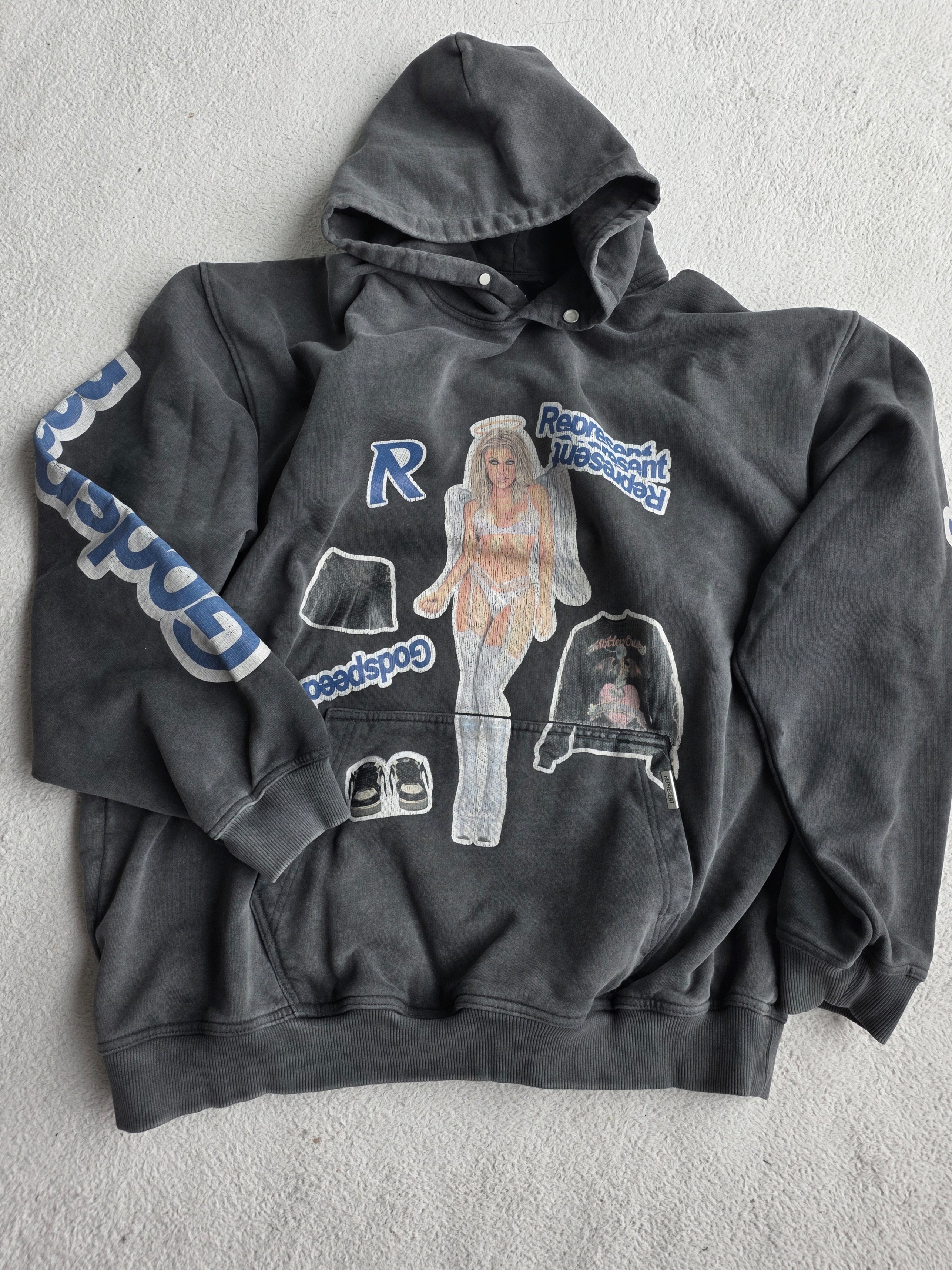 Represent Question Your Innocence Hoodie Vintage Grey - 24FW 착용 스타일 - 1