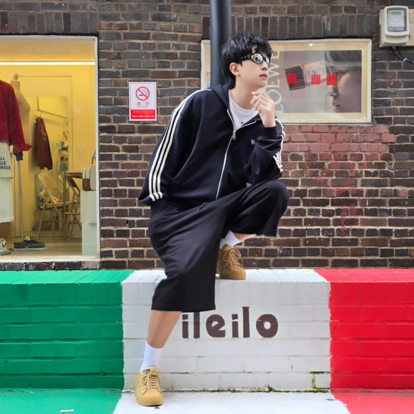 Adidas 3-Stripes Full-Zip Hoodie Black Cream White - KR Sizing, Adidas 3-Stripes Full-Zip Hoodie Black Cream White - US Sizing 착용 스타일 - 4