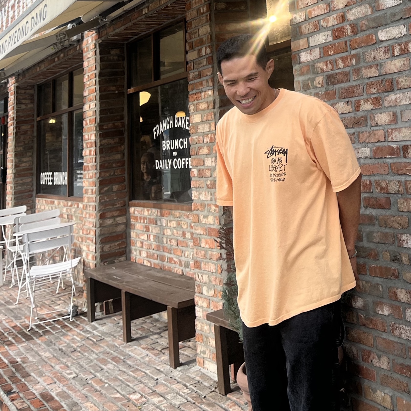 Stussy x Our Legacy Work Shop 8 Ball Pigment Dyed Yin Yang T-Shirt Peach 착용 스타일