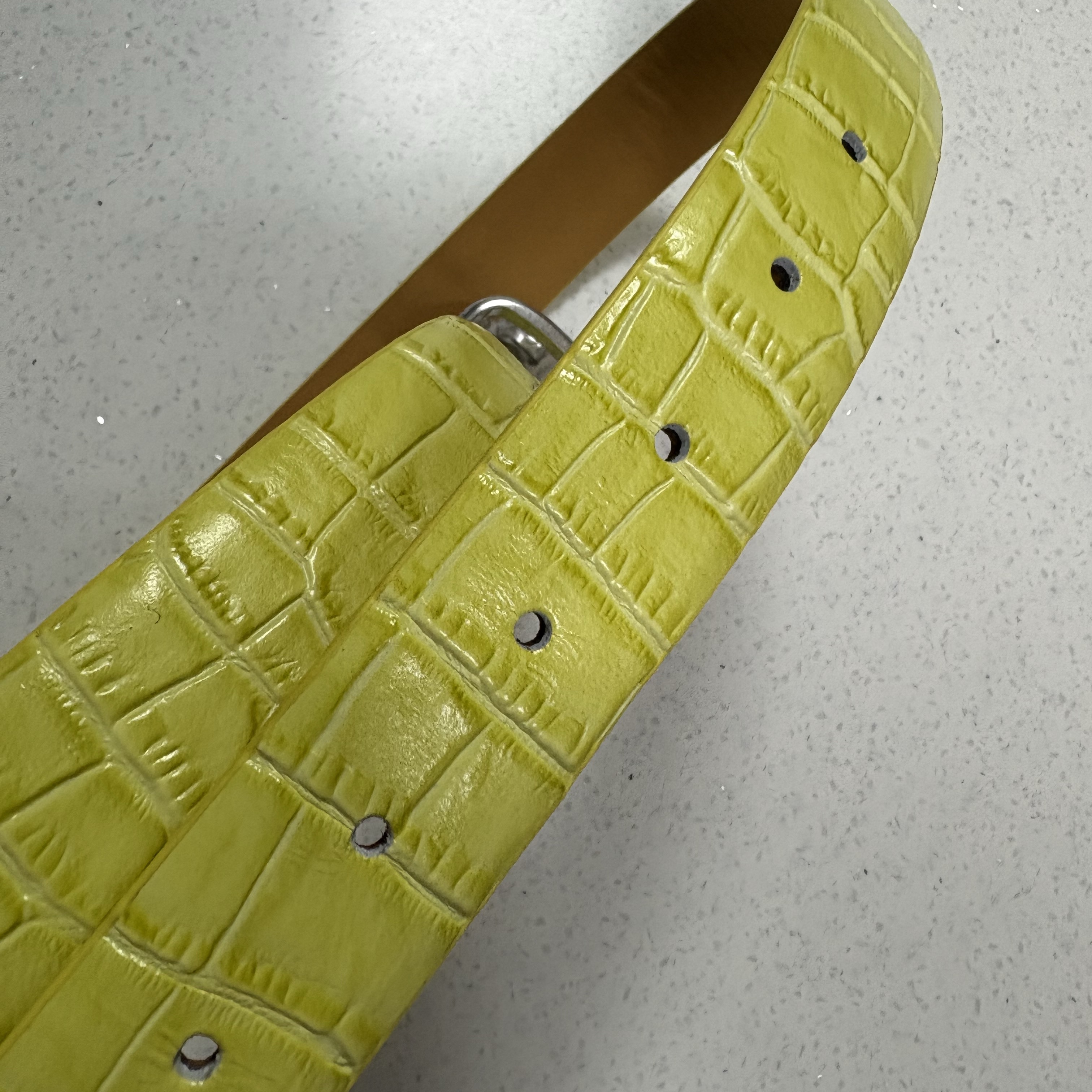 Stussy Bamboo Buckle Belt Citron Croc Pattern 착용 스타일 - 1