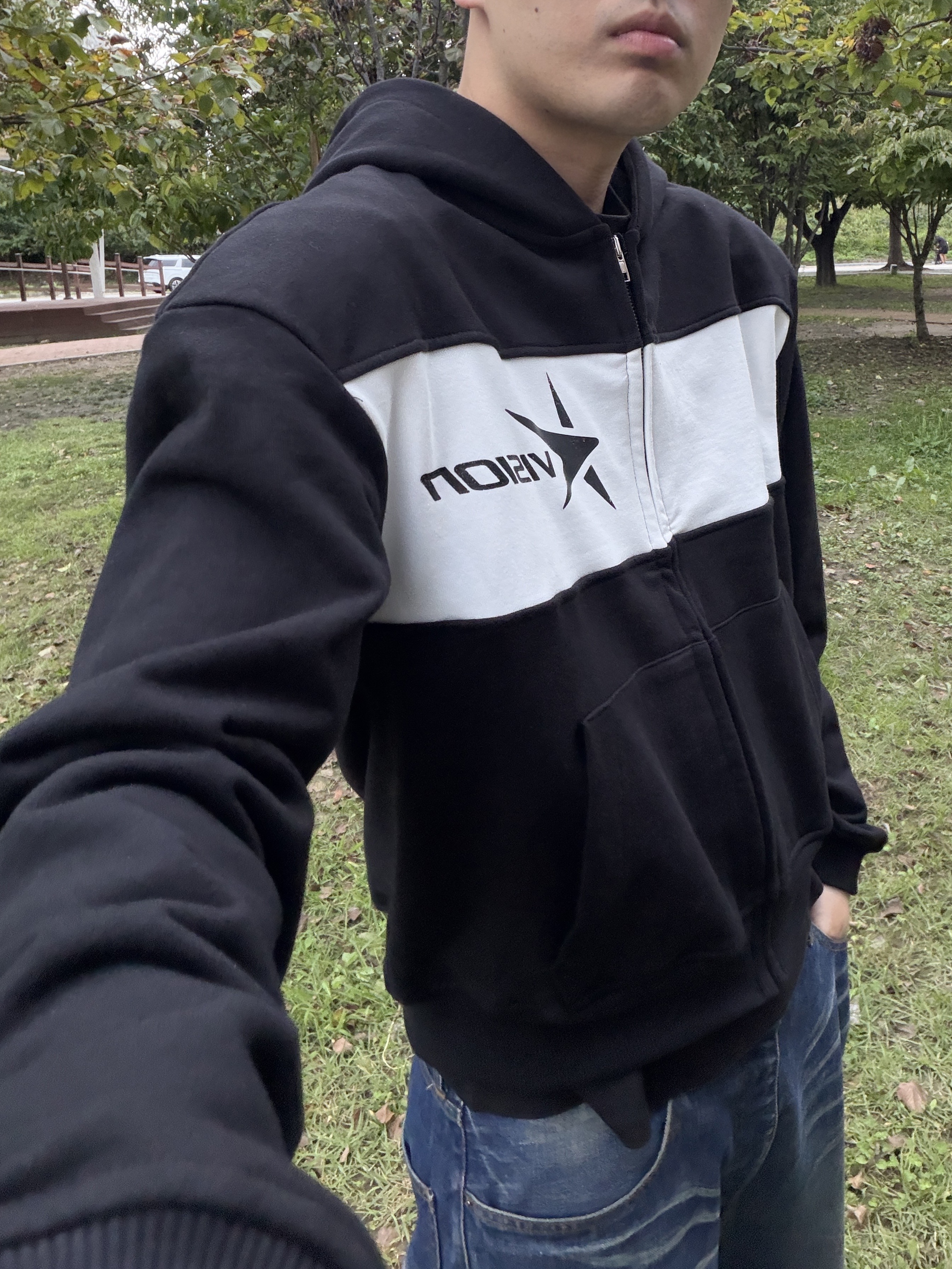 Civision by CSC Star Logo Hoodie Zip-Up Black, Balenciaga Tyrex Sneakers Black 착용 스타일 - 2