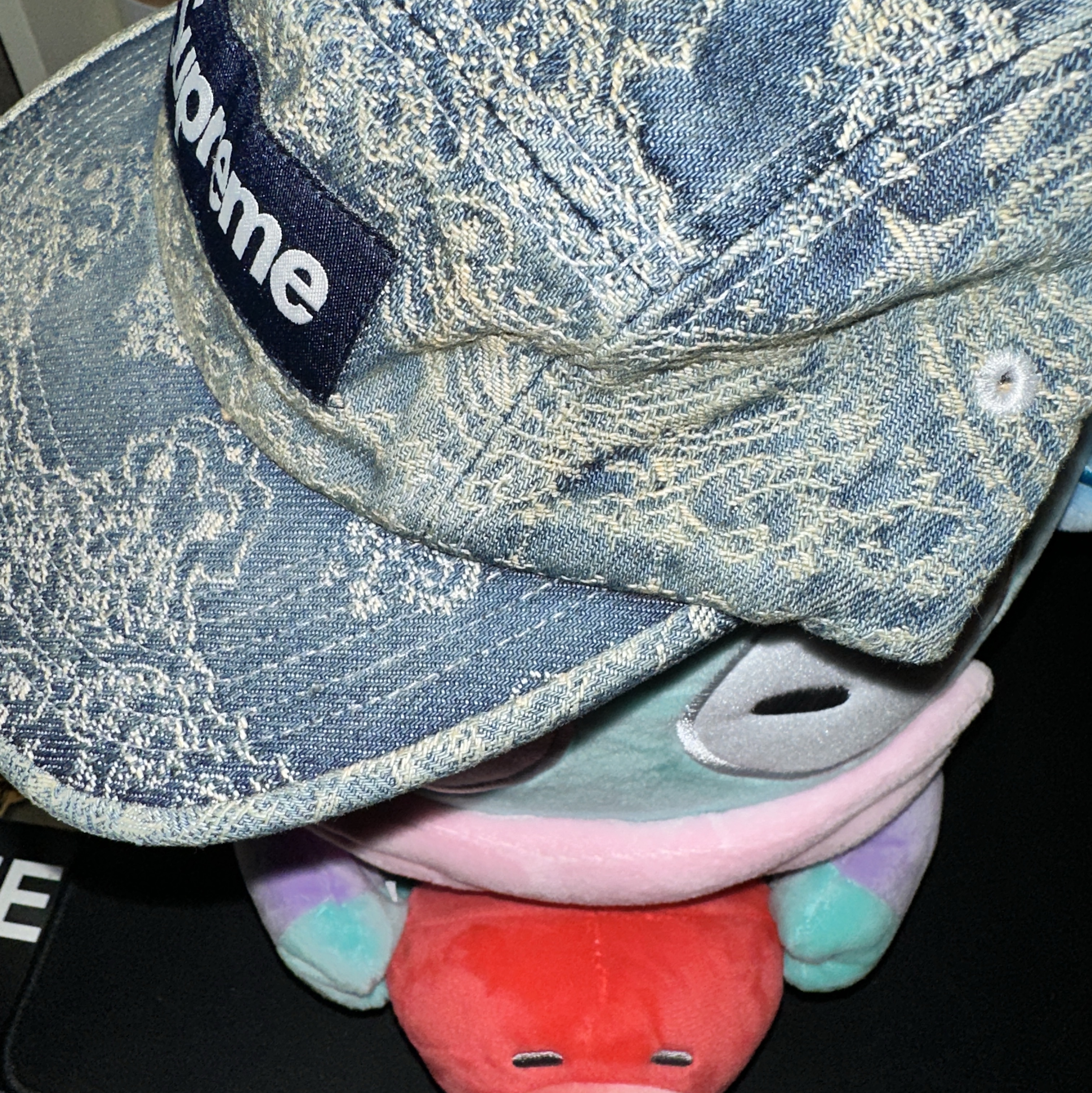 Supreme Bandana Jacquard Denim Camp Cap Blue - 25SS 착용 스타일