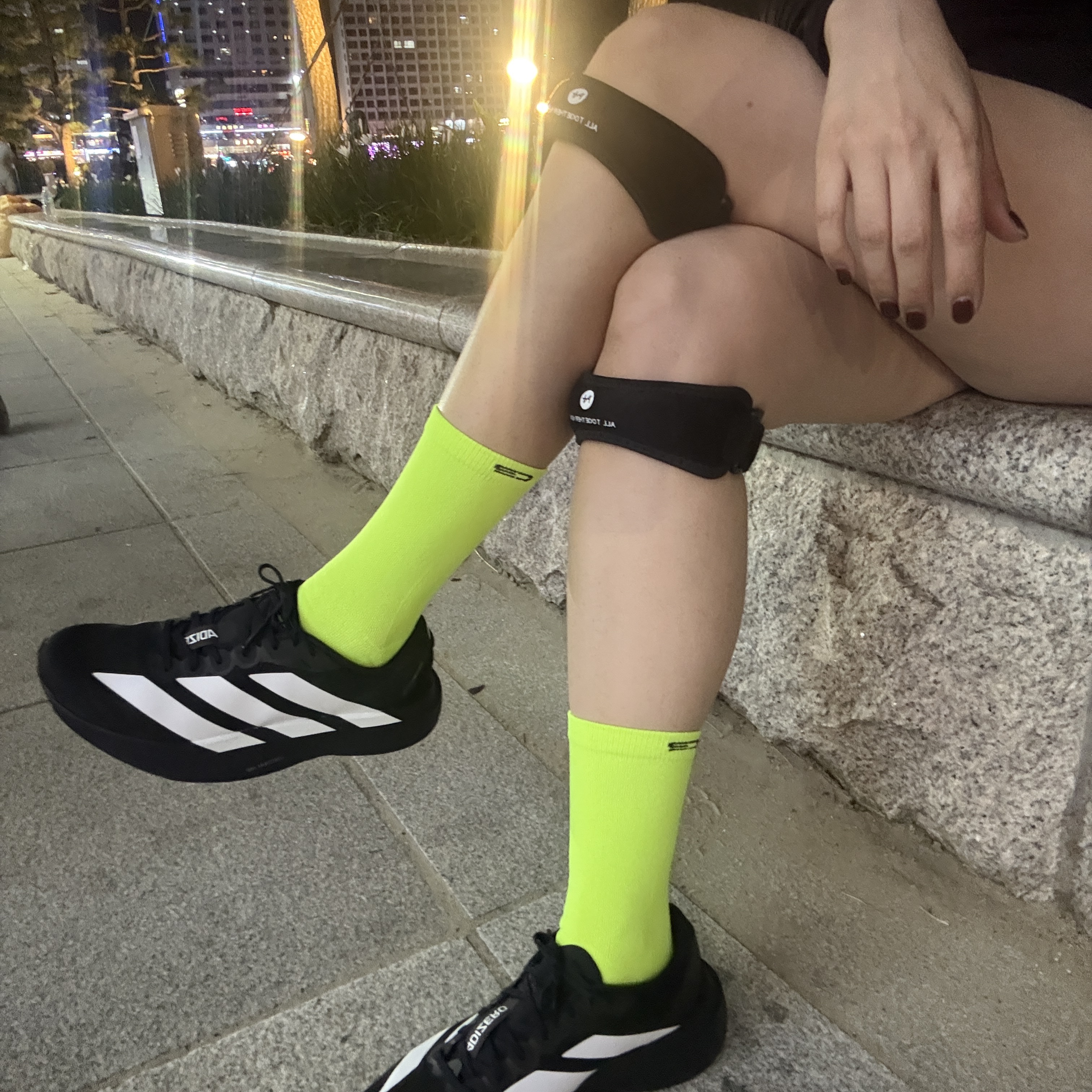 Adidas Adizero EVO SL Core Black Cloud White 착용 스타일 - 1
