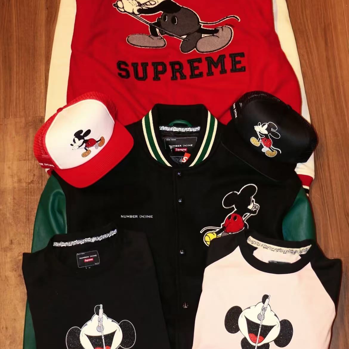 Supreme x Number (N)ine x Mickey Mouse Varsity Jacket Red - 25FW 착용 스타일 - 2
