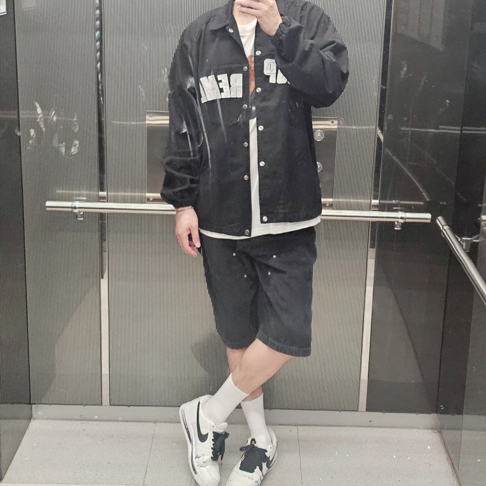 Supreme Arc Denim Coaches Jacket Black - 25SS, Nike x Peaceminusone Air Force 1 Low Para-Noise 2.0 착용 스타일