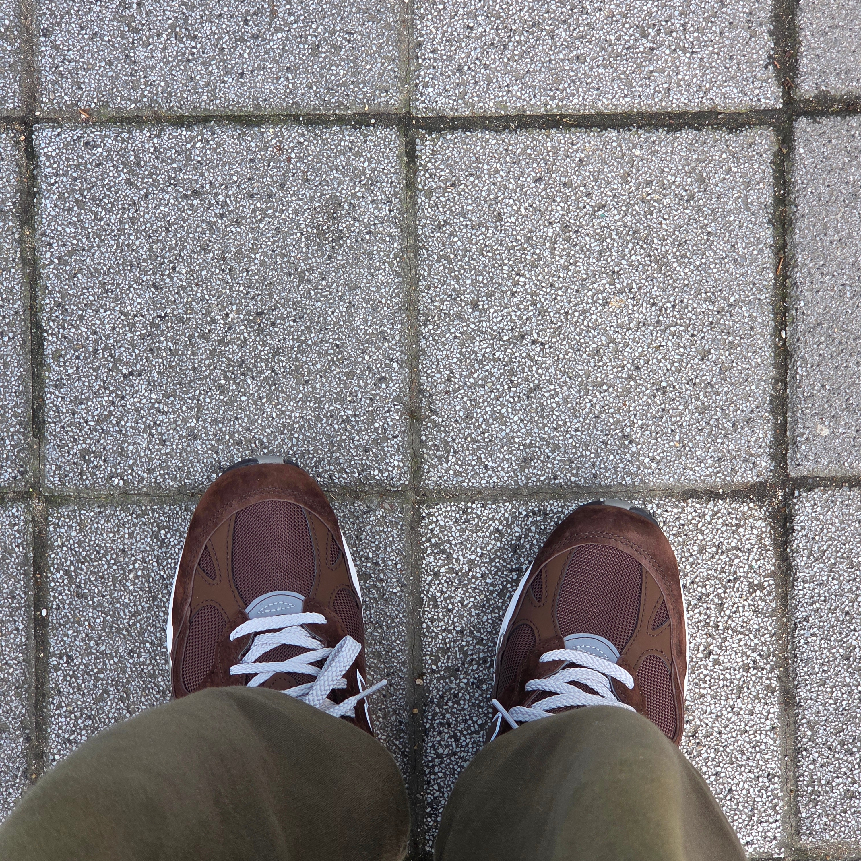 New Balance 991 Made in UK Mocha Brown 착용 스타일