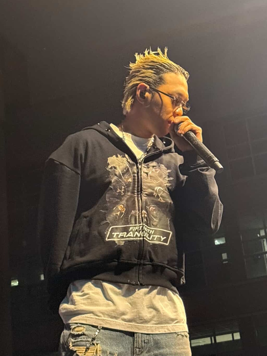 CSC Tranquility Hoodie Zip Up Black 착용 스타일