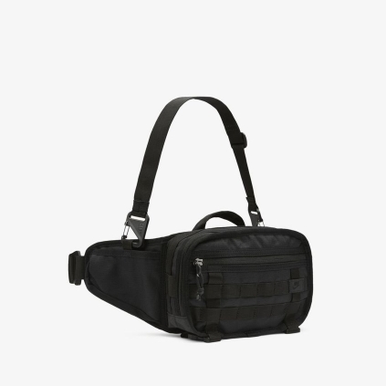 Nike NSW RPM Waistpack Black 착용 스타일 - 2