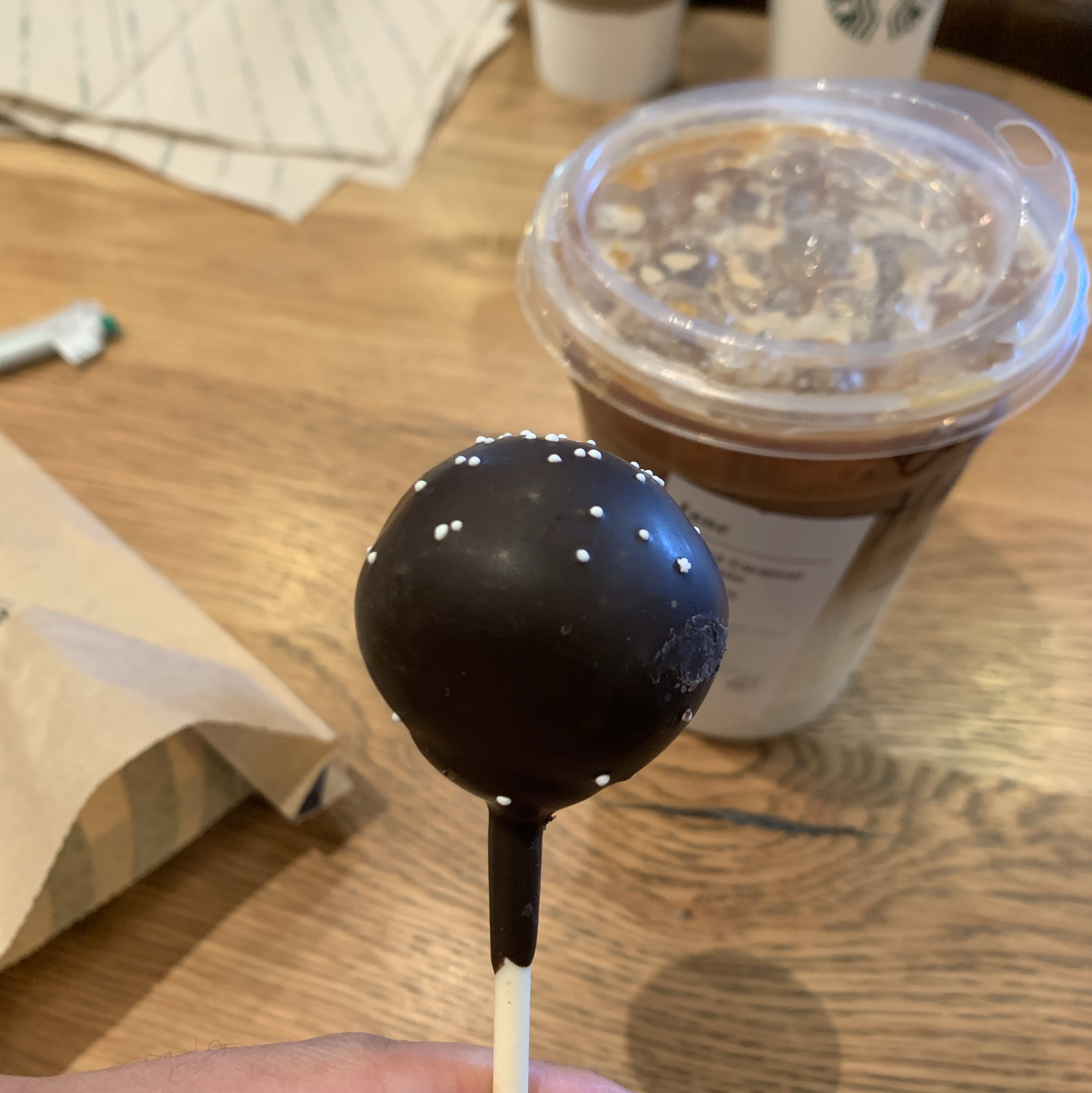 Starbucks SS Signature Quinten Coldcup 591ml 착용 스타일