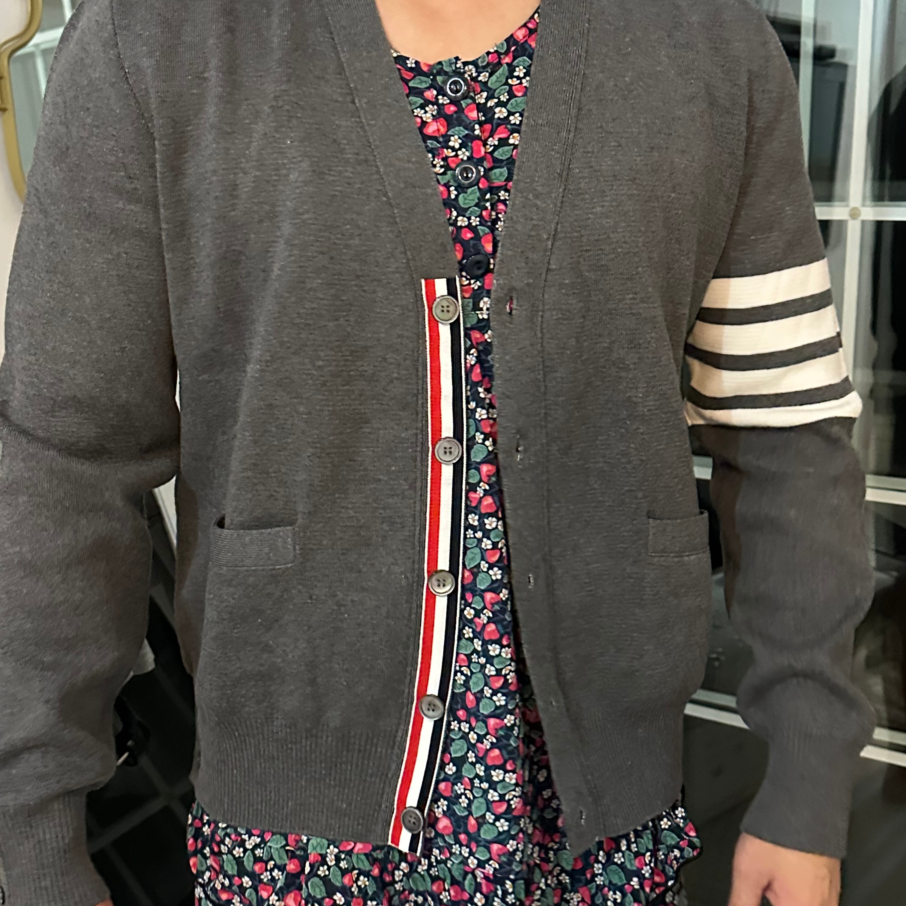 Thom Browne Milano Stitch 4-Bar Cardigan Medium Grey 착용 스타일