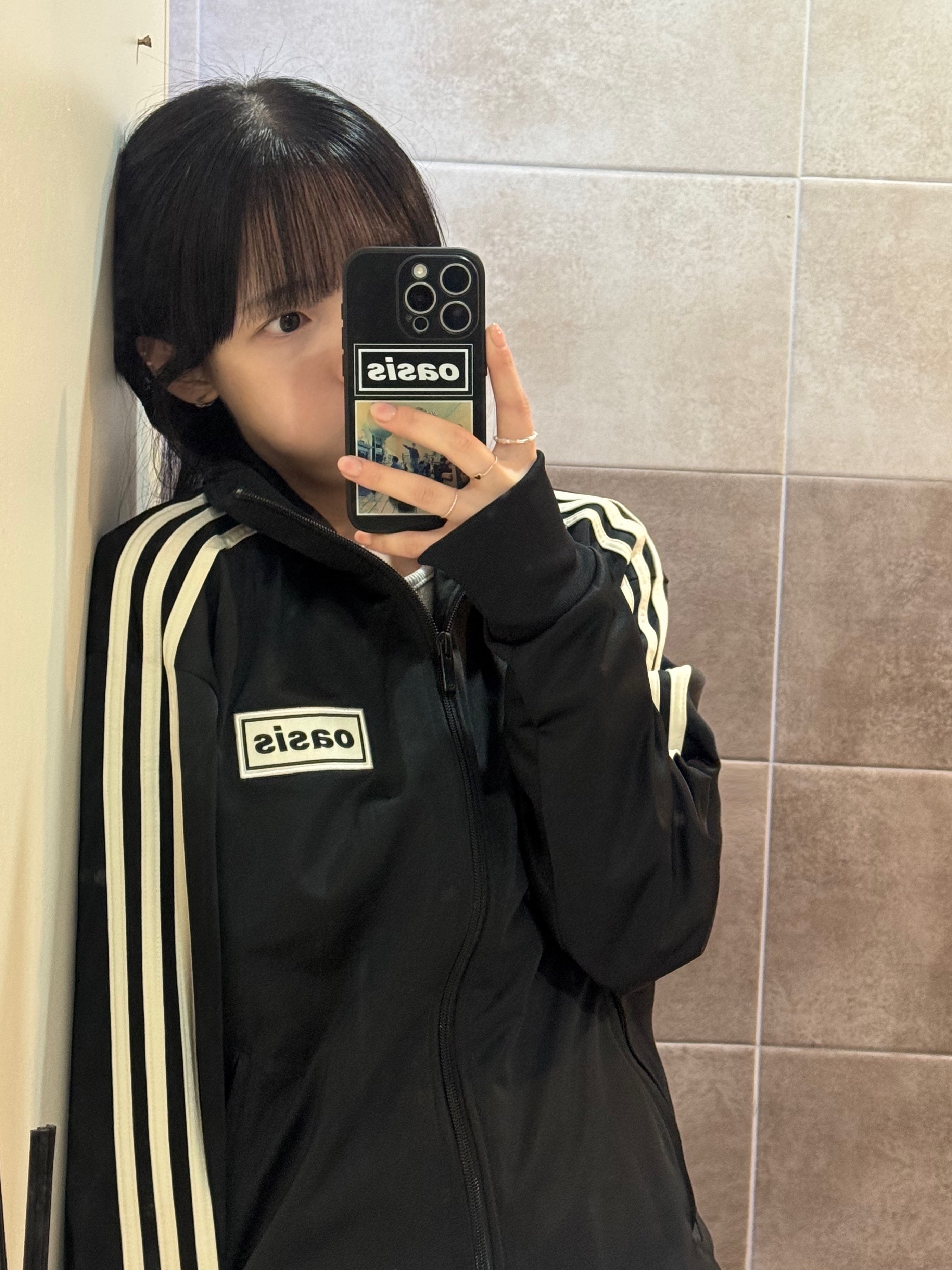 Adidas x Oasis Tour Firebird Track Top Black - US Sizing 착용 스타일 - 3