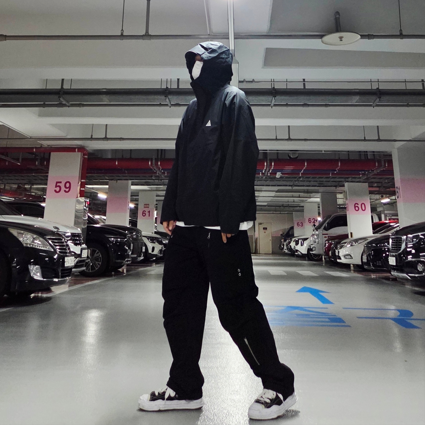 Nike ACG Storm-Fit ADV Cascade Rains Full Zip Jacket Black - Asia, Flavorism Ripstop Parachute Cargo Pants Black 착용 스타일 - 1