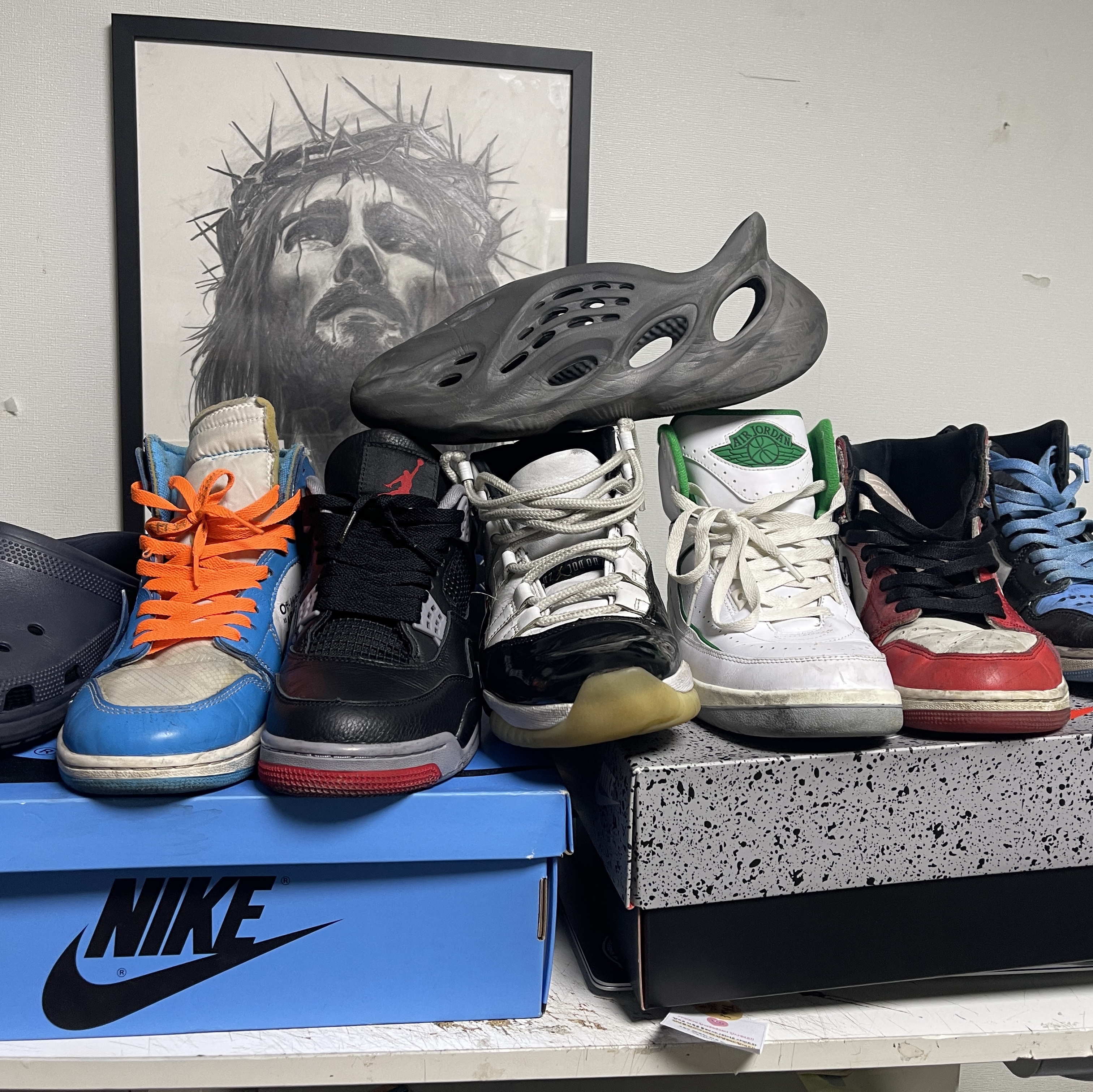 Jordan 1 Retro High OG University Blue, Jordan 1 Retro High Spider-Man Next Chapter 착용 스타일