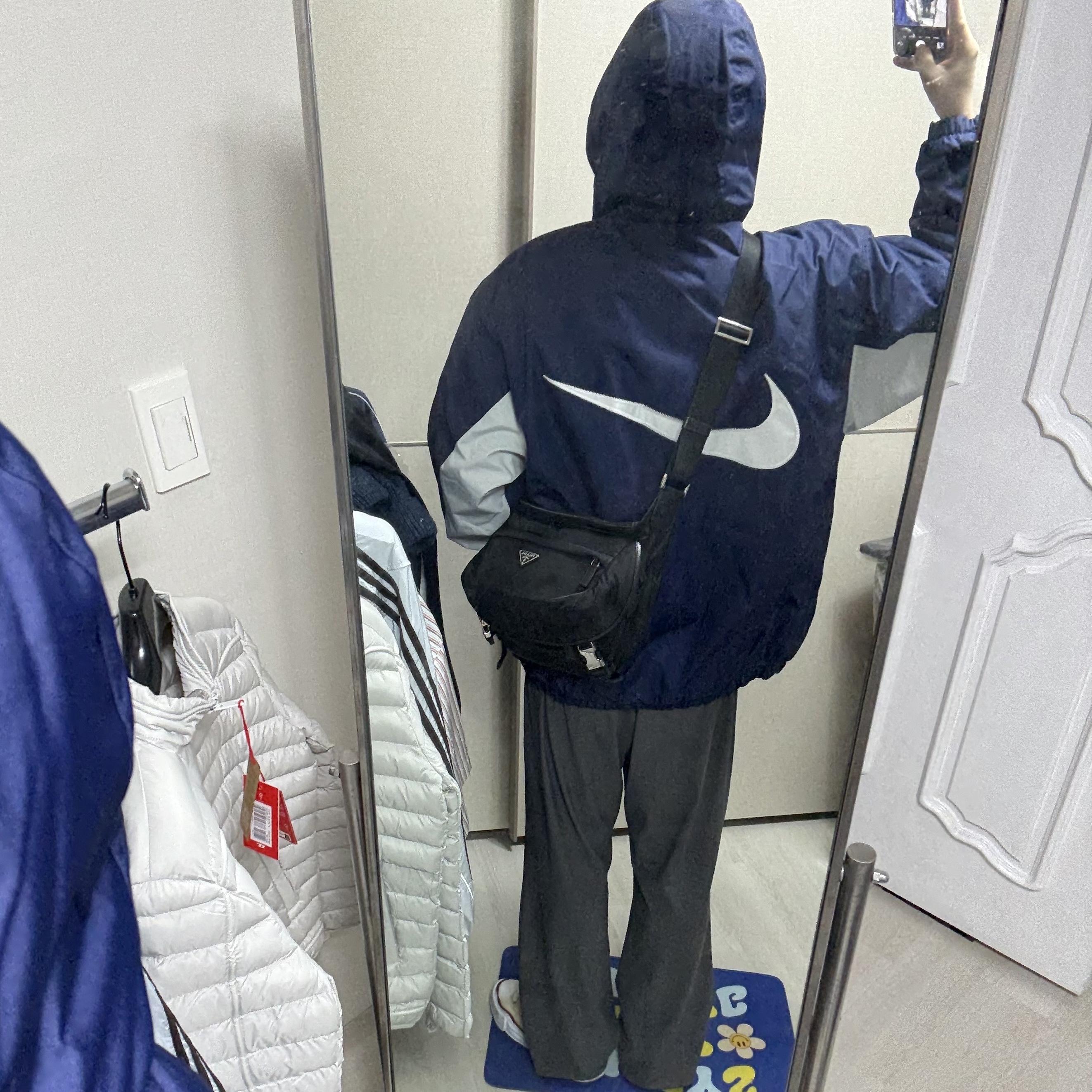 Nike Solo Swoosh Puffer Midnight Navy White - US/EU, Maison Mihara Yasuhiro Peterson OG Sole Canvas Low-top Sneakers Natural 착용 스타일 - 2