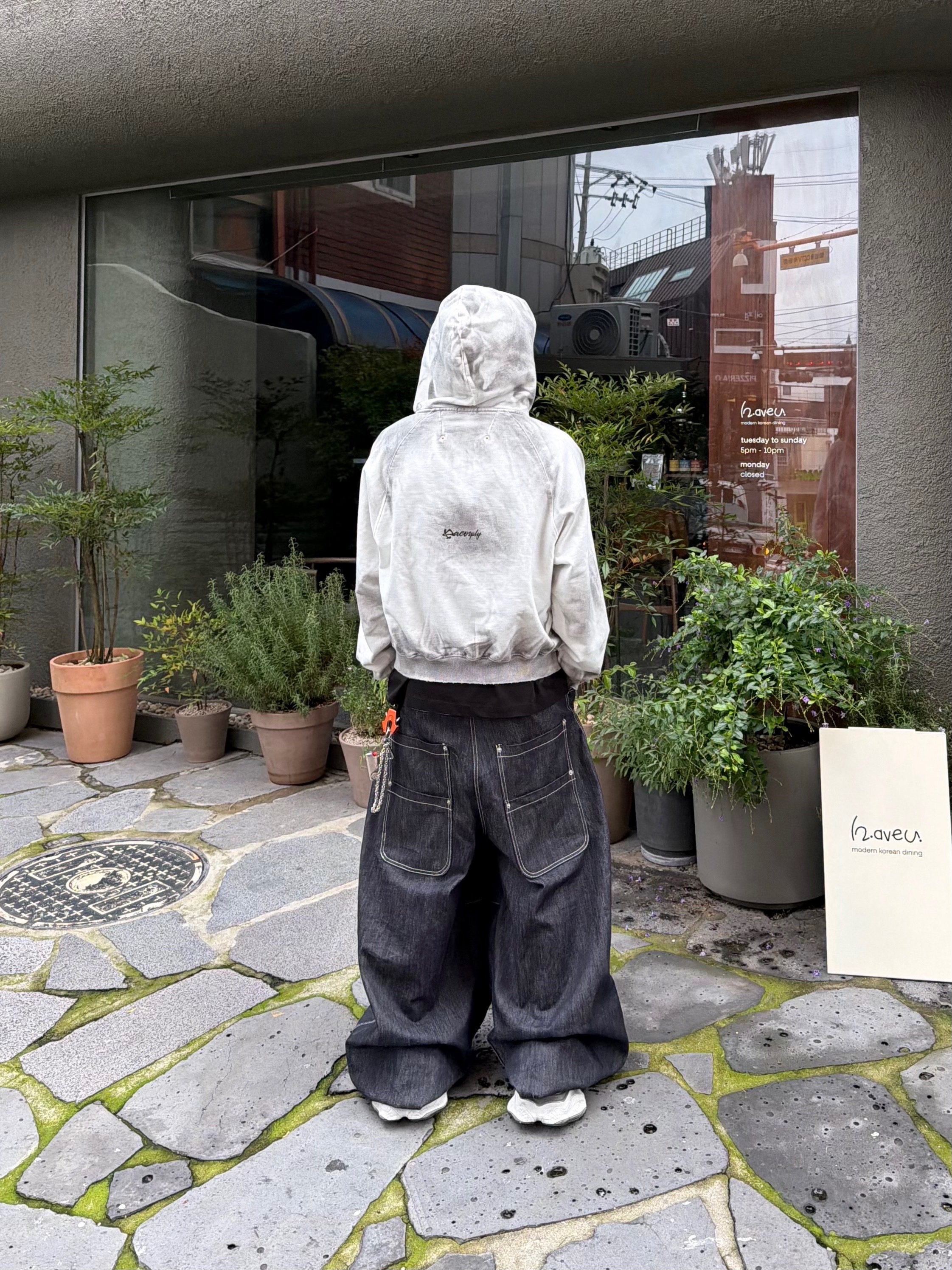 [트리플적립] PACOSPLY Dolly Dirty Zip Up Hoodie Dirty White, Balenciaga Cargo Sneakers White Grey 착용 스타일 - 3