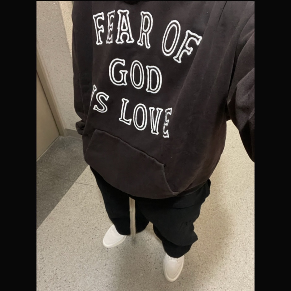 Fear of God The Lounge T-Shirt Black, Fear of God Athletics Wide Leg Sweatpants Black 착용 스타일