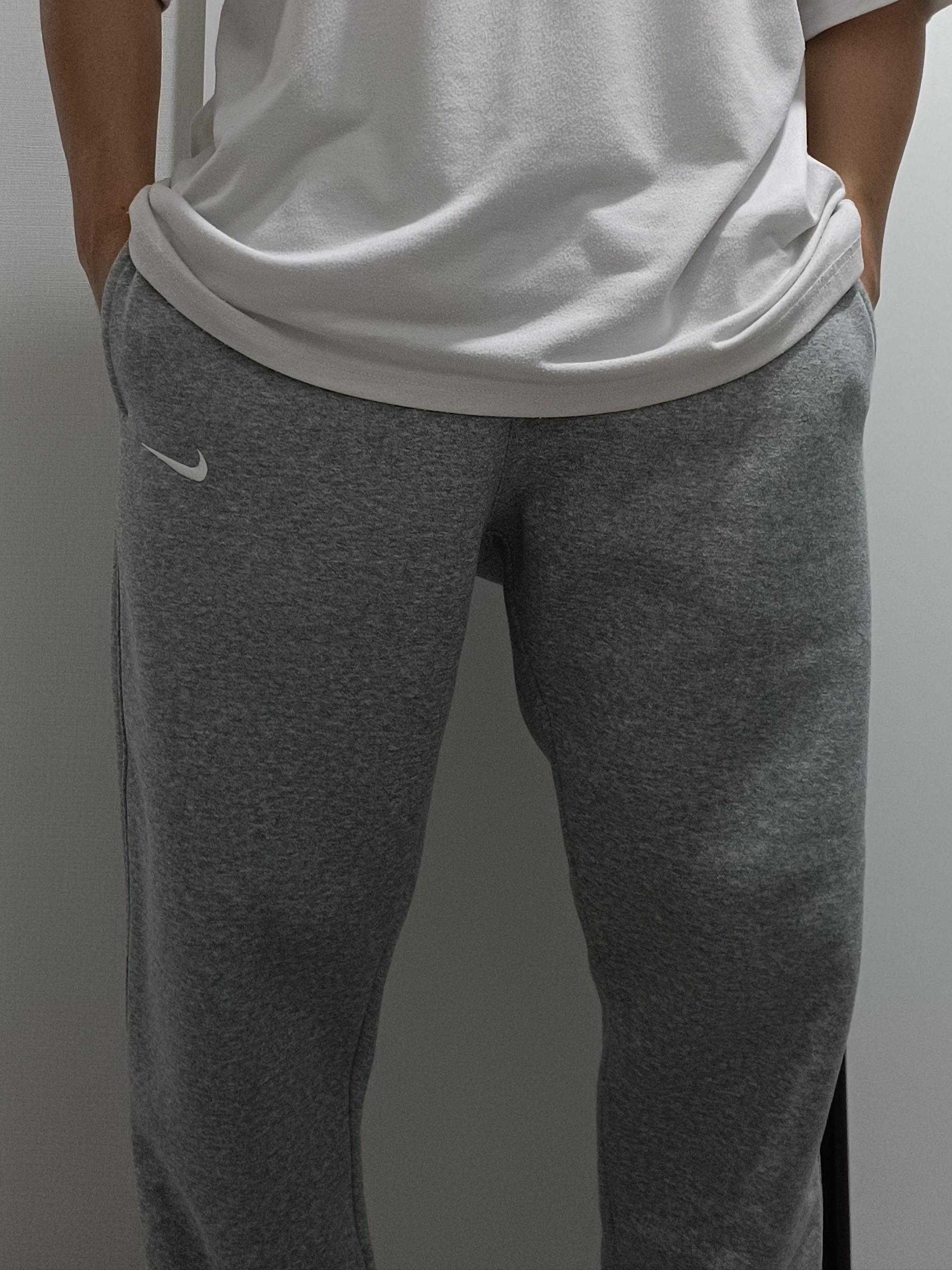 Nike Team Club Fleece Jogger Dark Grey Heather 착용 스타일