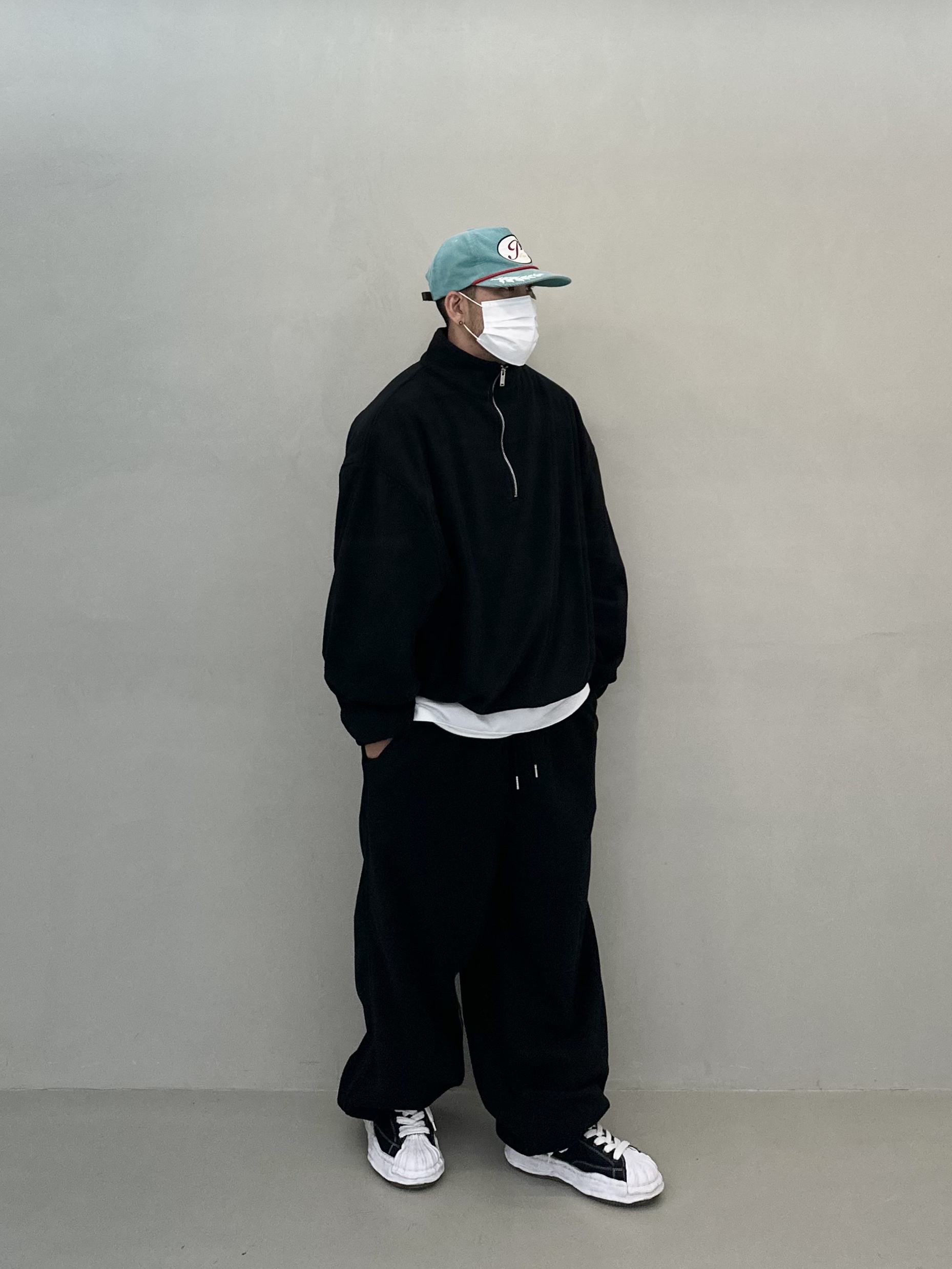 Peaceminusone 5 Panel Ball Cap #2 Mint, Maison Mihara Yasuhiro Blakey OG Sole Canvas Low-top Sneakers Black White 착용 스타일 - 1