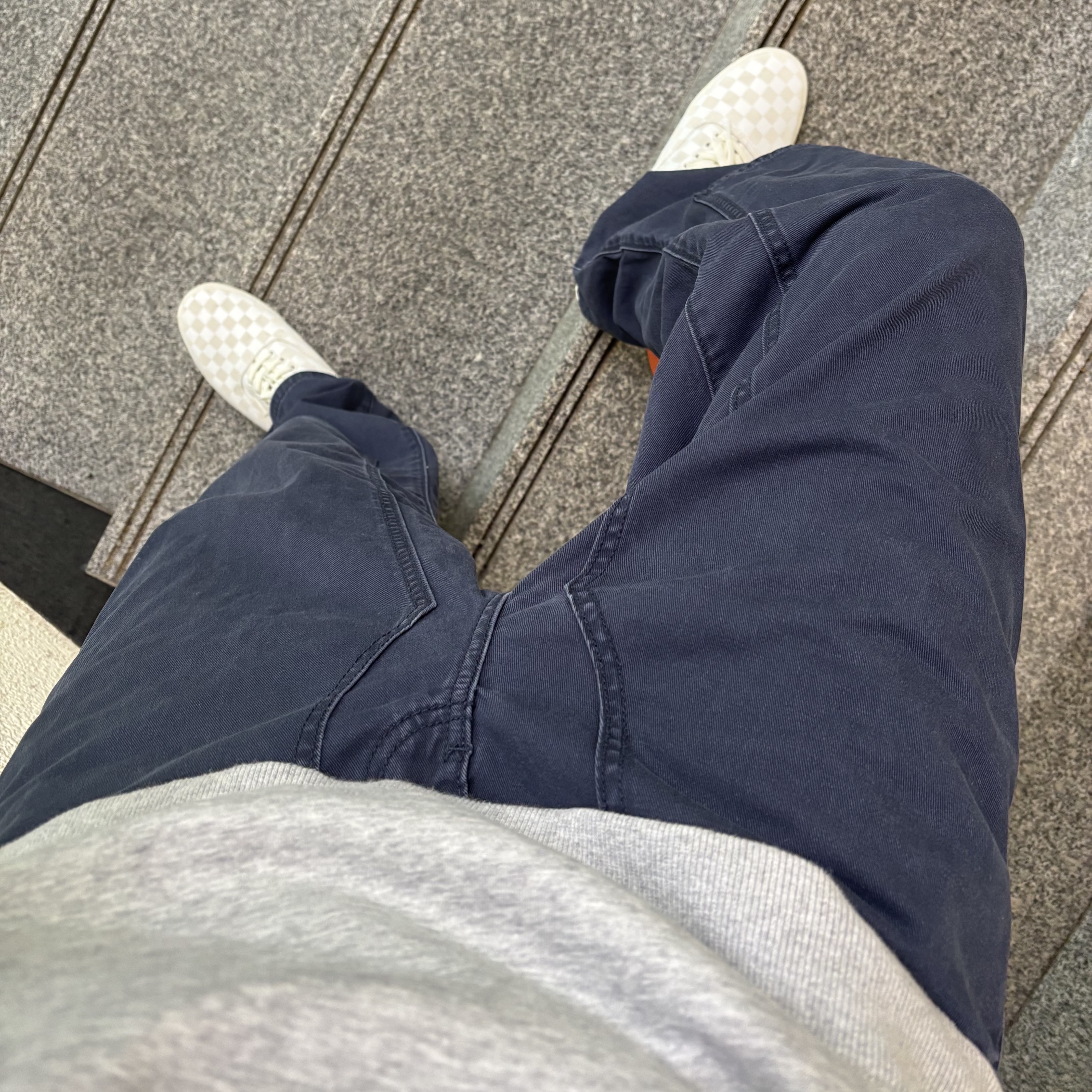 Polar Skate Co. 93 Pants Brown Blue, Converse Chuck Taylor All Star Hi Classic Black Monochrome 착용 스타일 - 2