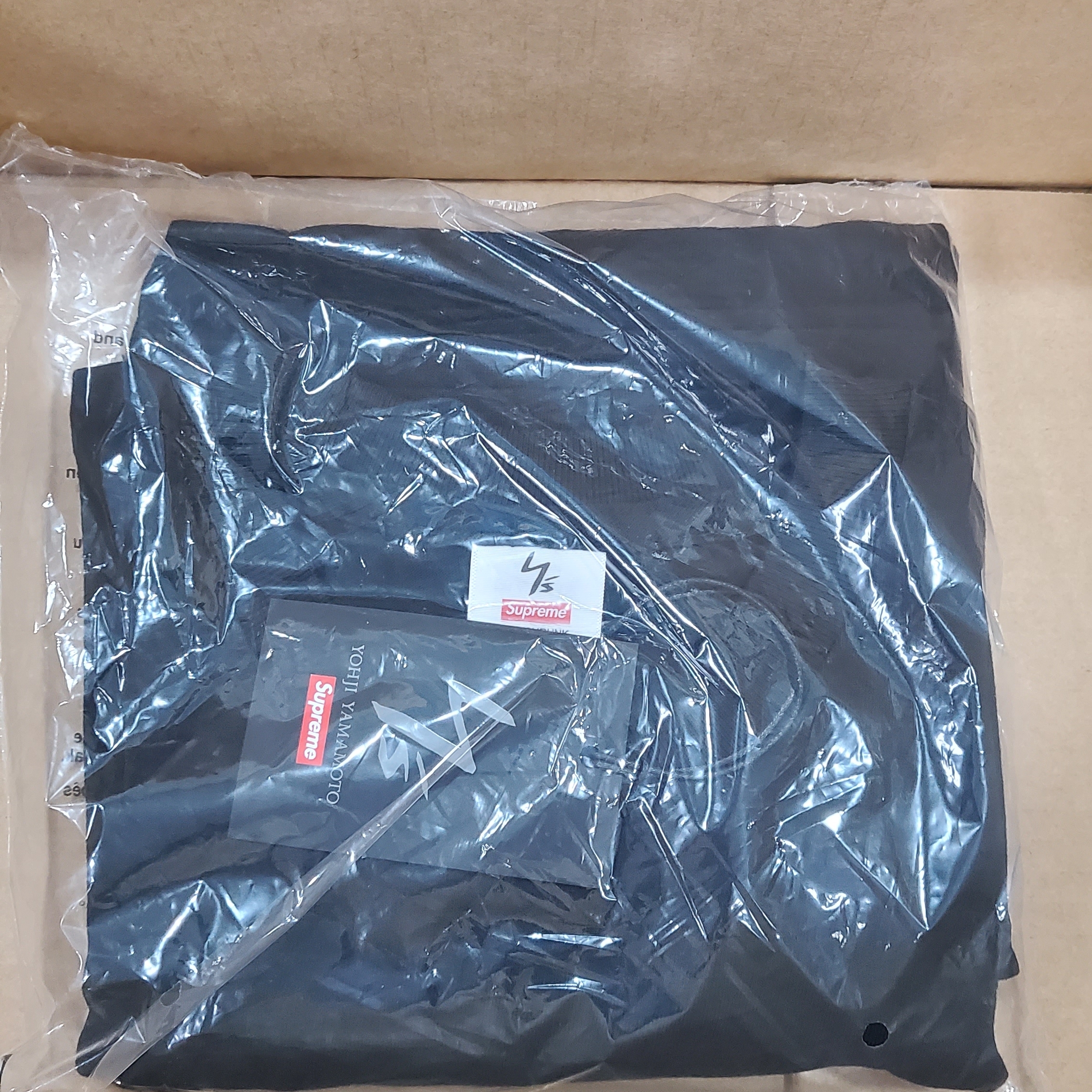 Supreme x Y's by Yohji Yamamoto L/S T-Shirt Black - 25FW 착용 스타일 - 1