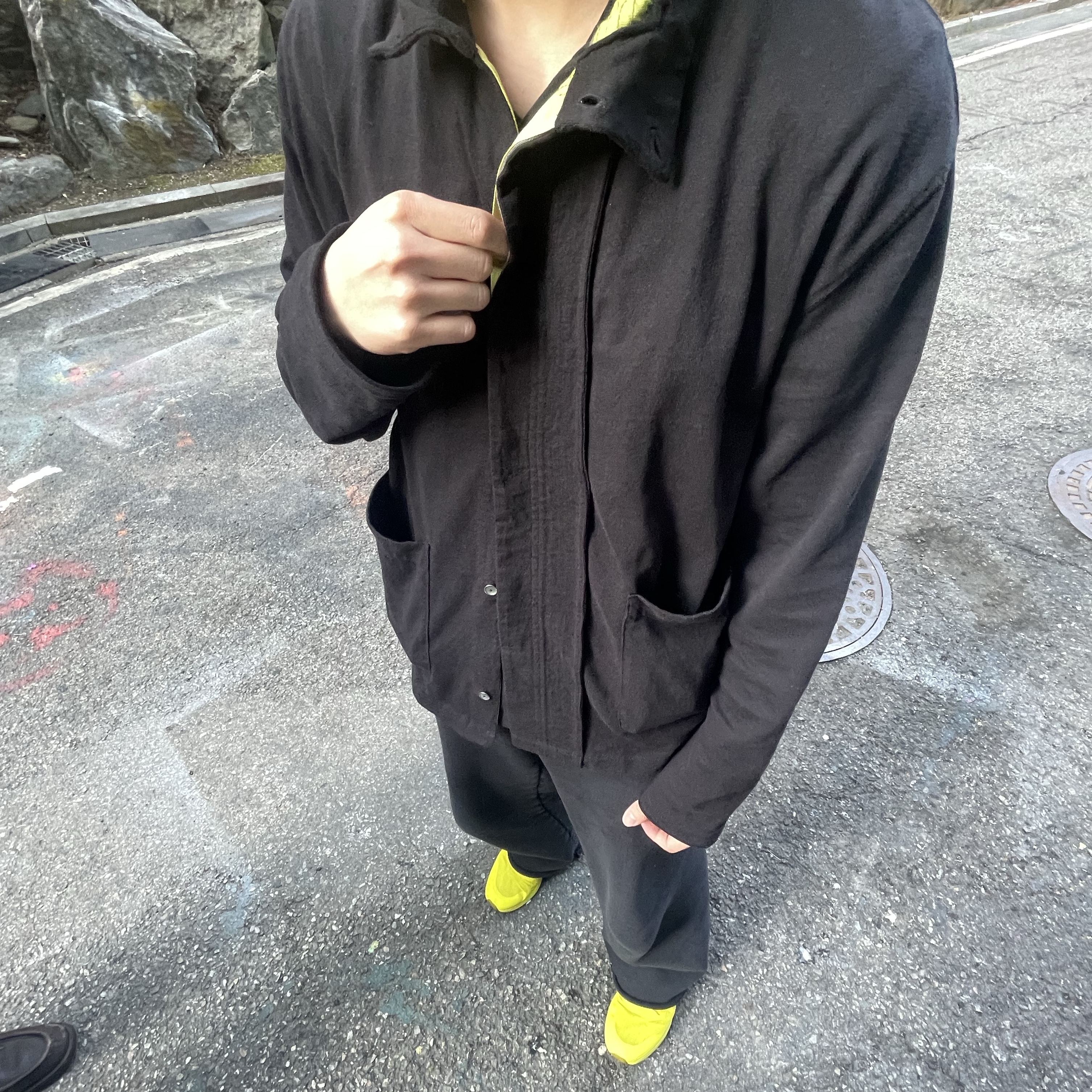 Levi’s x Kiko Kostadinov Jersey Cardigan Black 착용 스타일