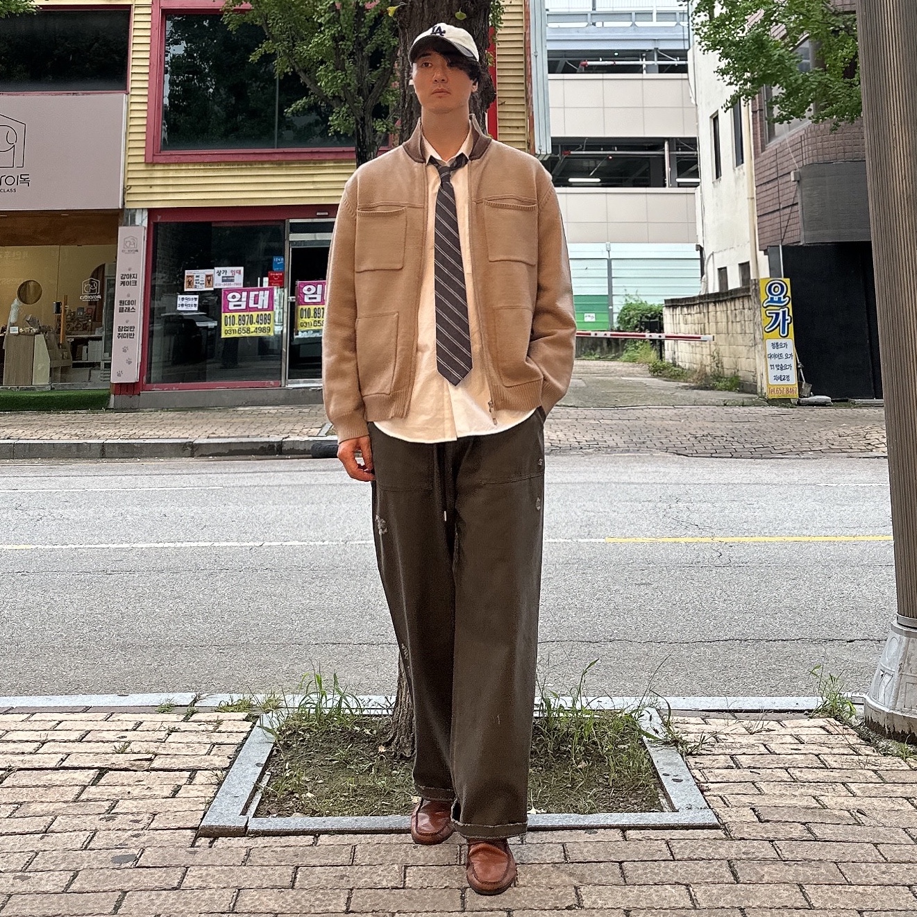 Thom McAn Lyon 01 Roafer Man Tan 착용 스타일