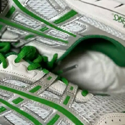 Asics Gel-1090 White Green 착용 스타일