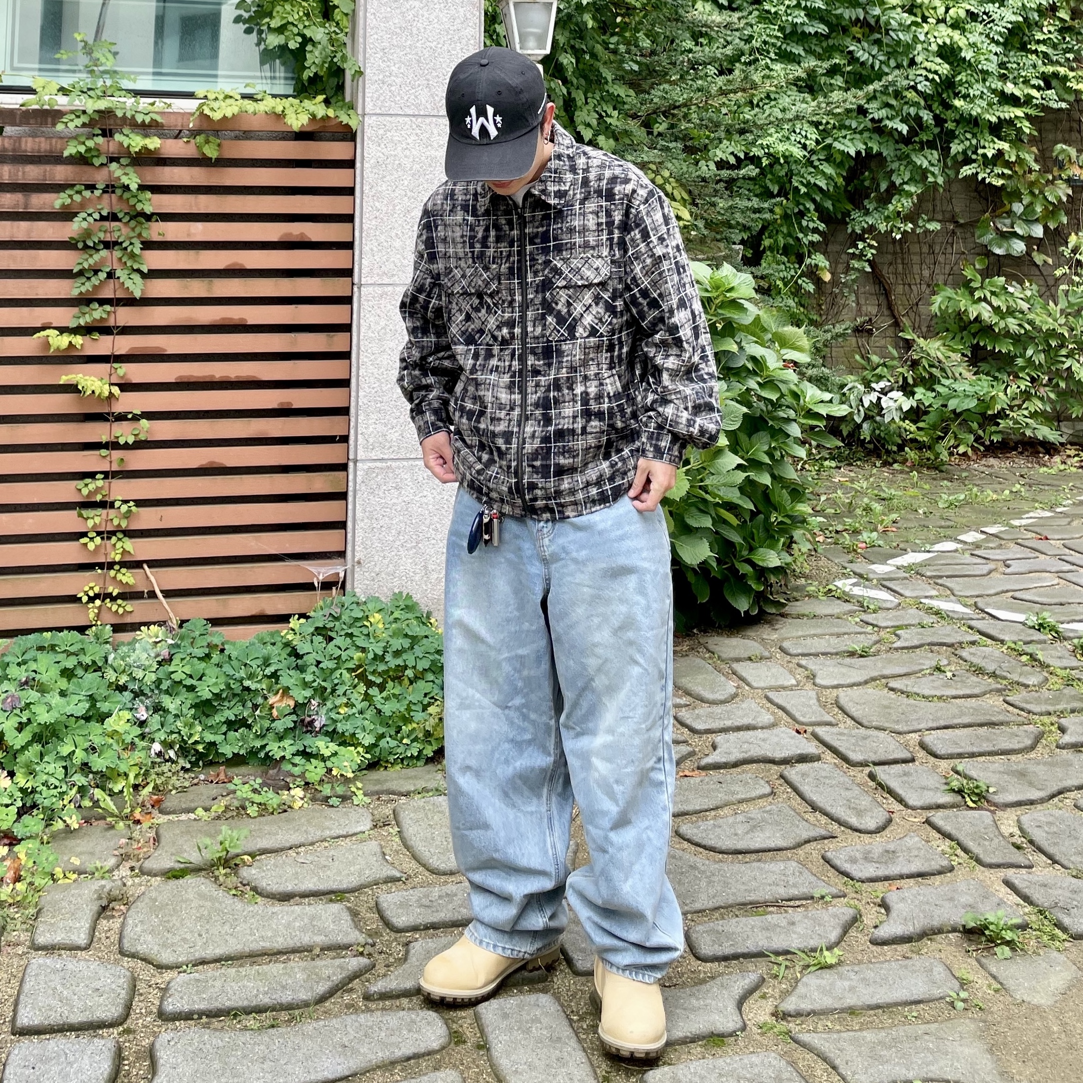 Supreme Metal Lighter Holster - 19SS 착용 스타일 - 1