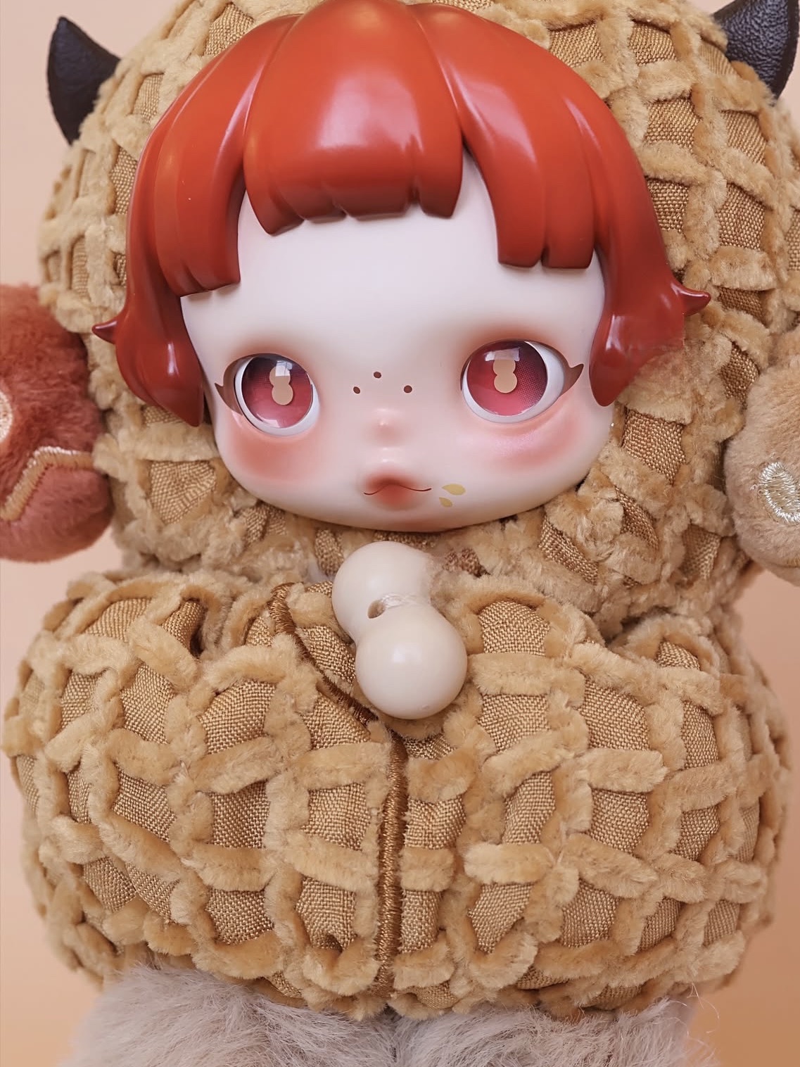 Pop Mart Skullpanda You Found Me ! Series Plush Doll Pendant Pranky Peanut (Opened Case) 착용 스타일