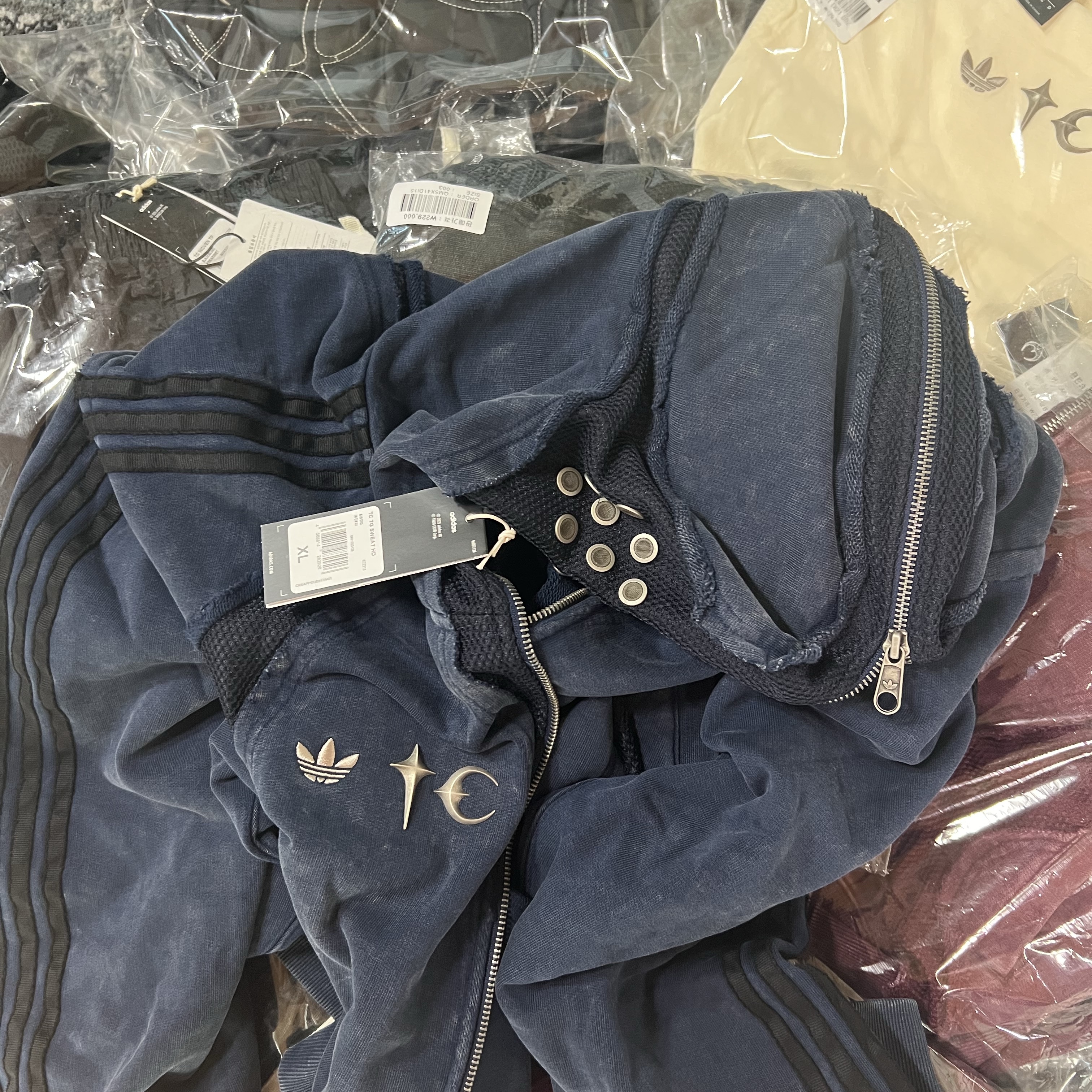 Adidas x Thug Club Teamgeist Sweat Hooded Zip Up Black - KR Sizing, Adidas x Thug Club Teamgeist Sweat Hooded Zip Up Night Indigo - KR Sizing 착용 스타일 - 1