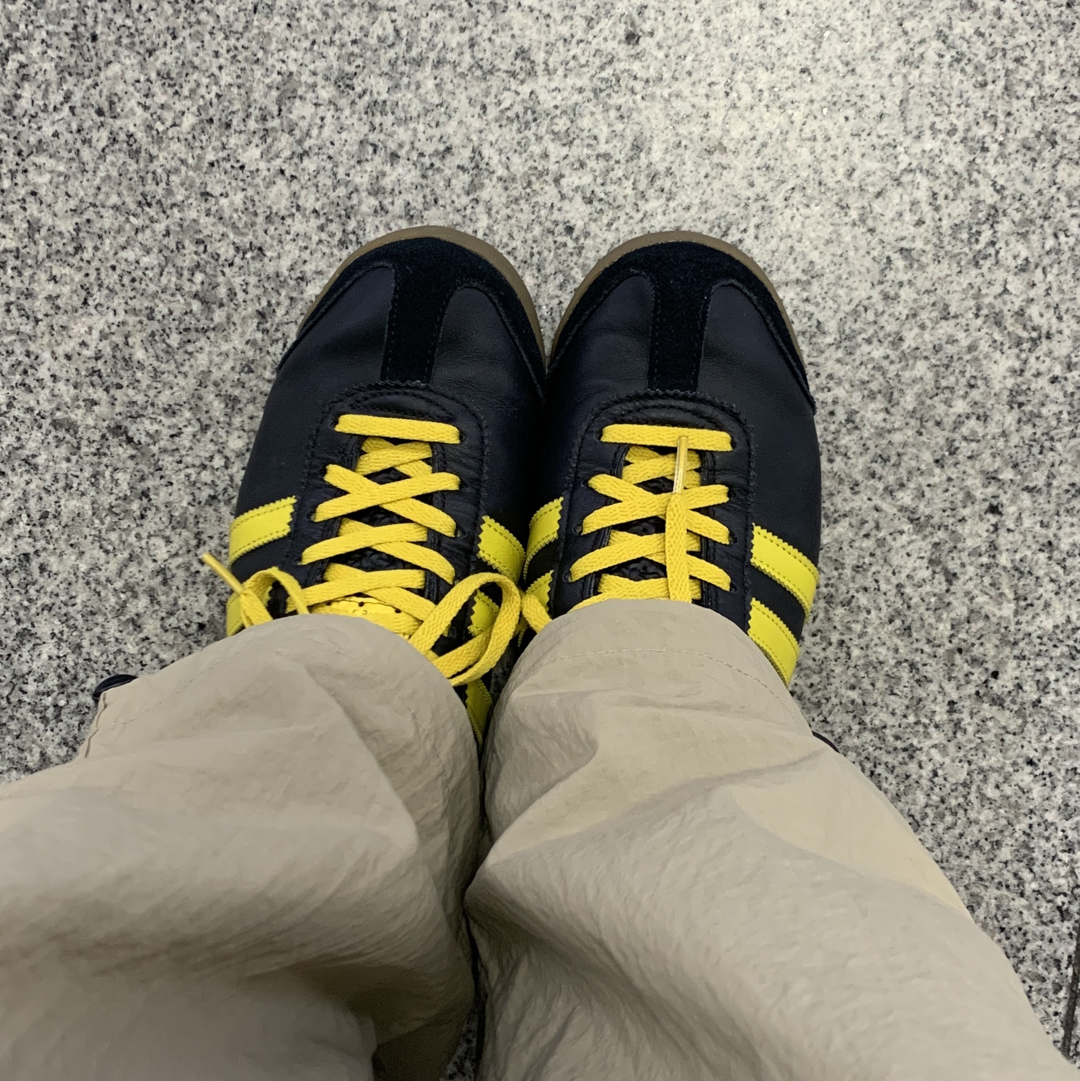 Adidas City Series Oslo 착용 스타일