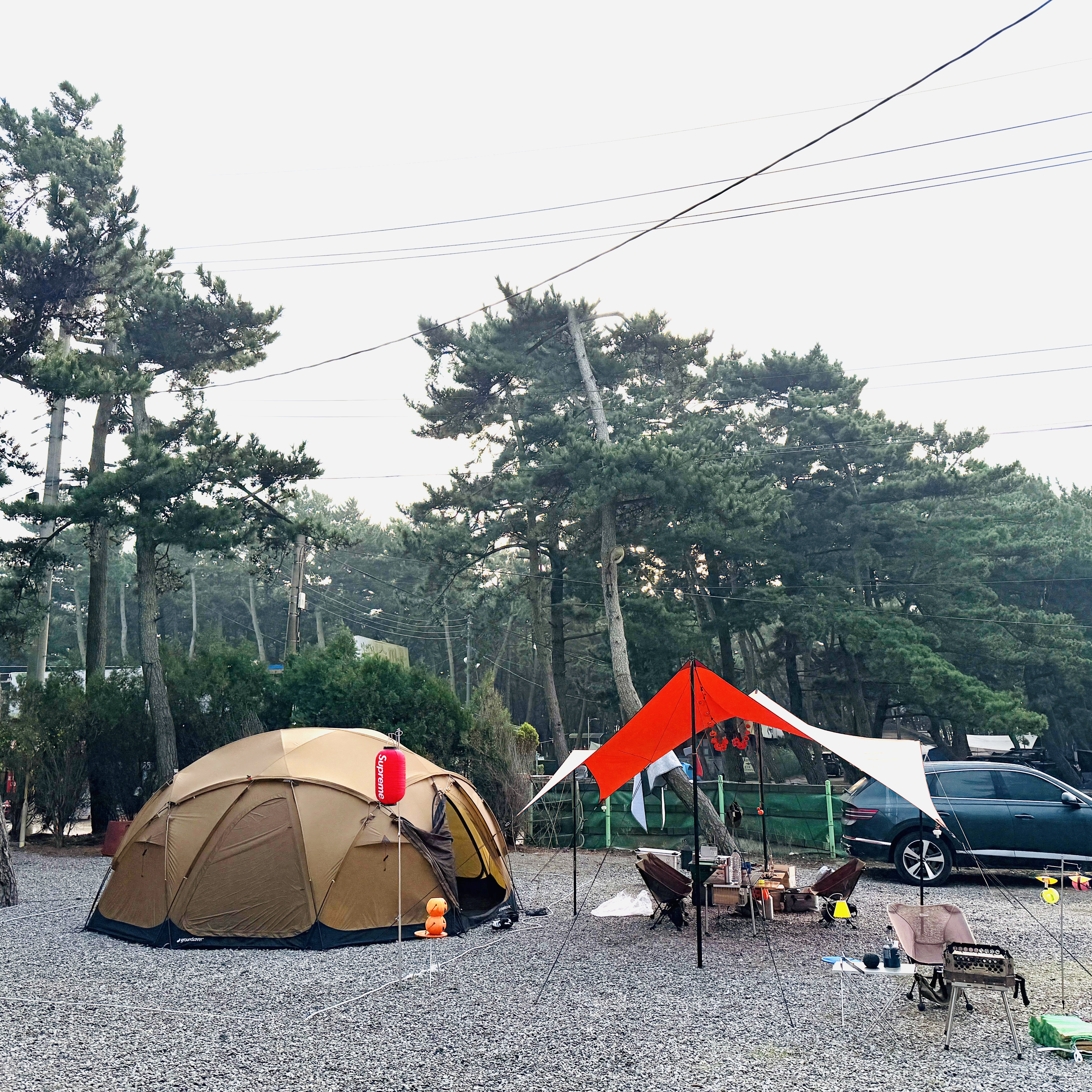 Supreme Hanging Lantern Red - 19FW 착용 스타일