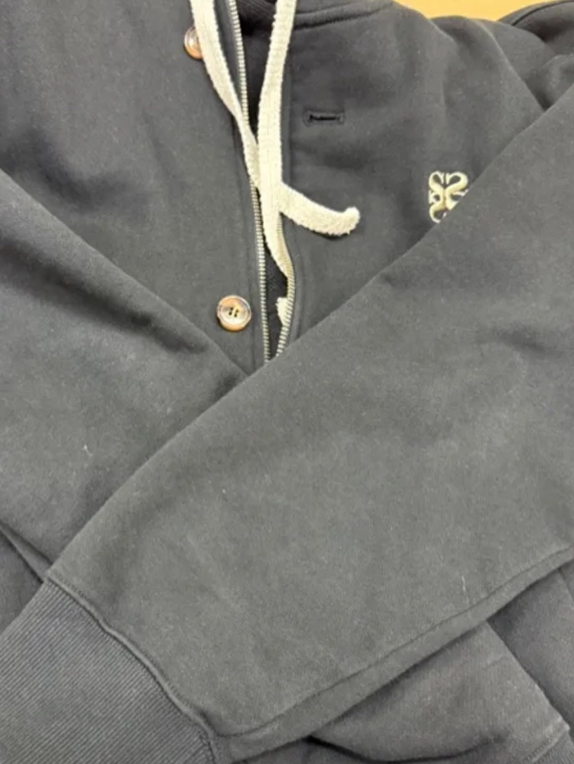 SATUR Teo Cotton All Day Hood Zip-up Palette Black 착용 스타일 - 3