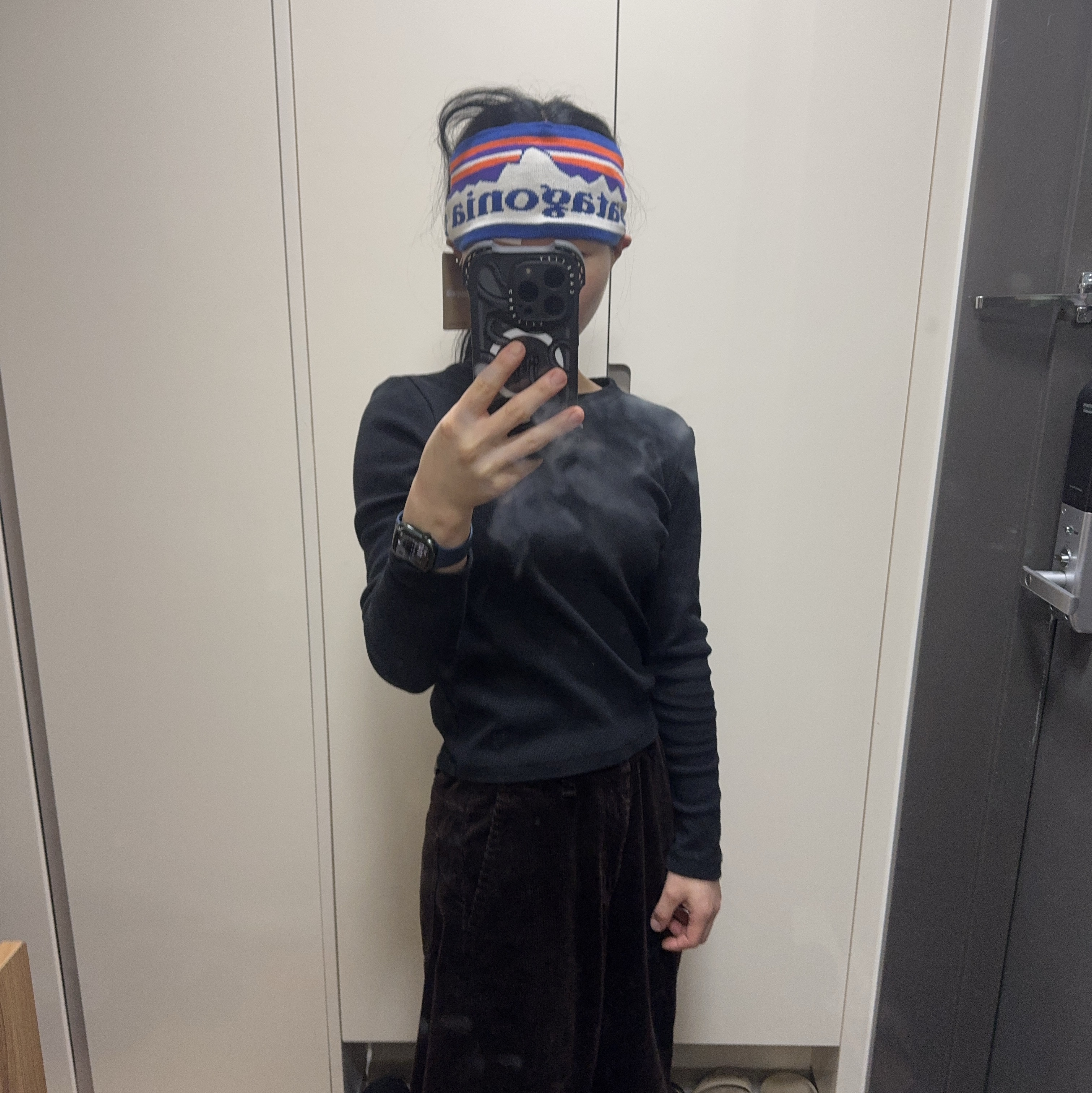 (W) Patagonia Powder Town Headband Fitz Roy Sunrise Birch White 착용 스타일 - 1