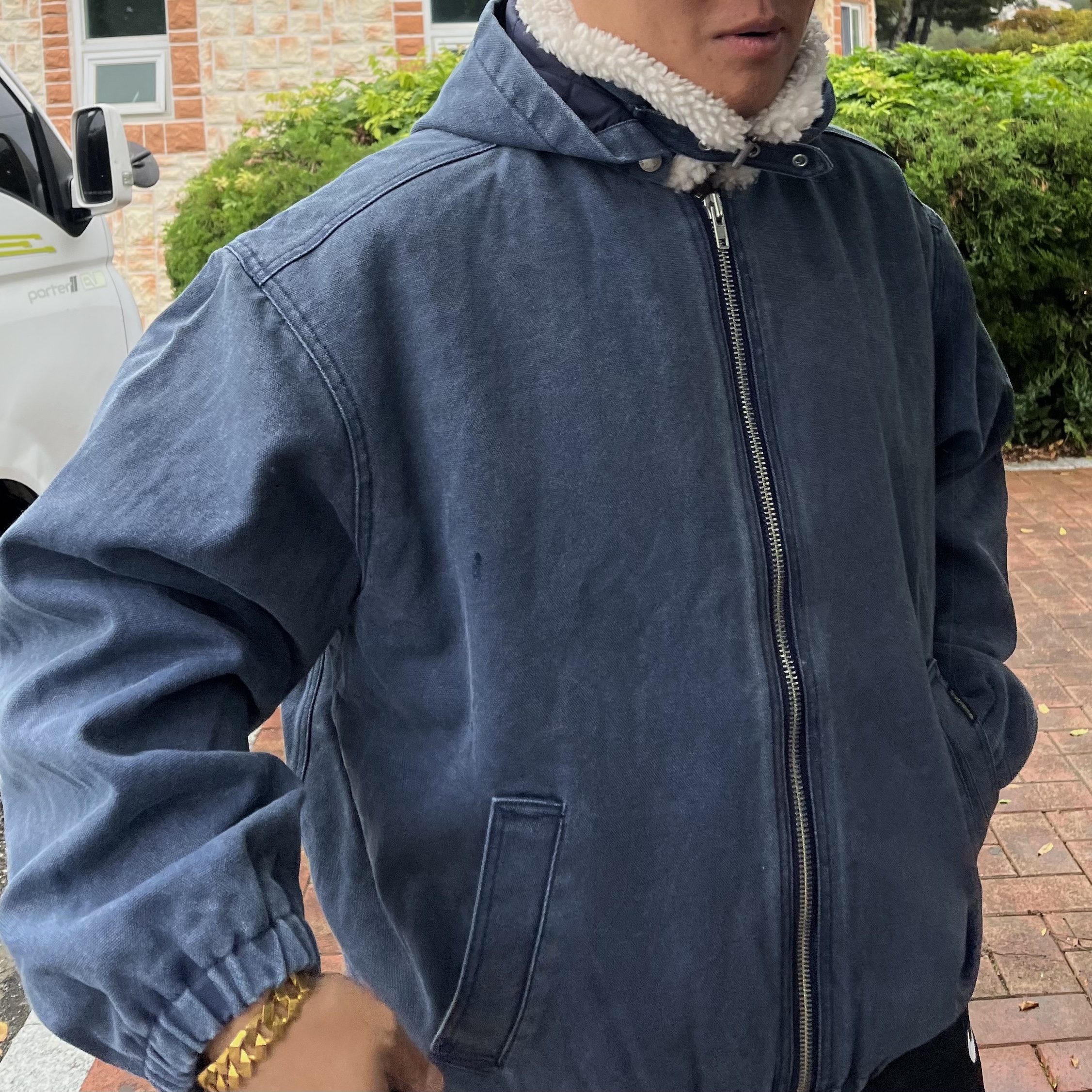 Supreme Faux Shearling Lined Bomber Jacket Navy - 25FW 착용 스타일 - 2