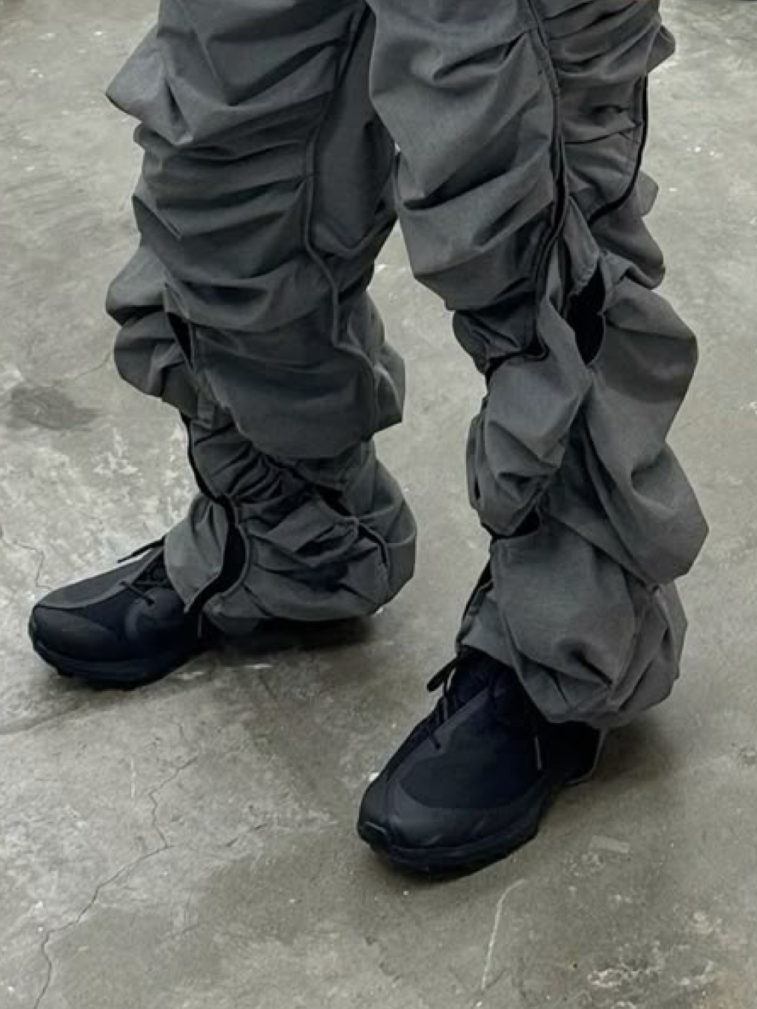 On Running x Post Archive Faction (Paf) Cloudmonster Hyper White, On Running x Post Archive Faction (Paf) Cloudmonster Hyper Black 착용 스타일 - 2