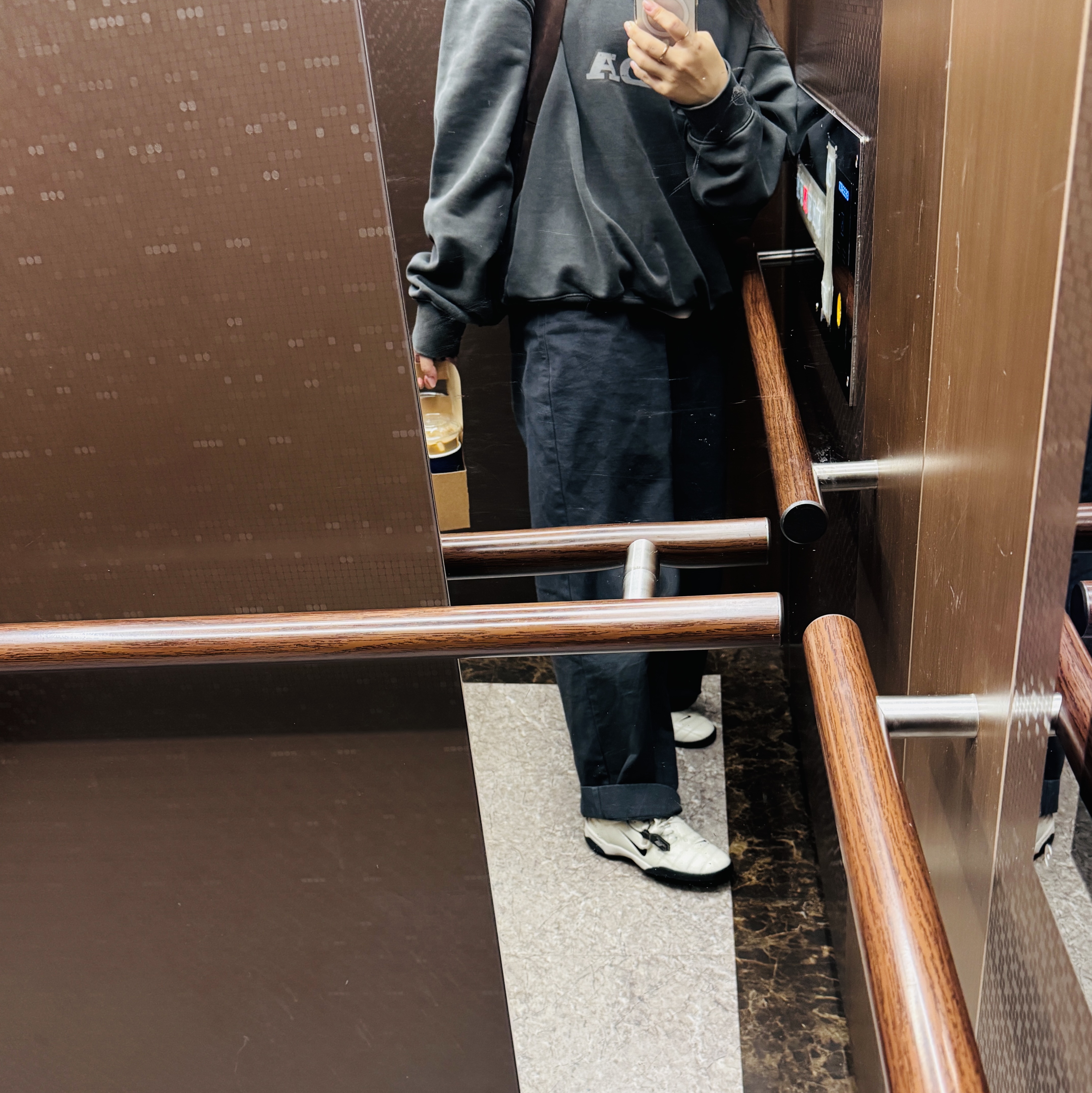 Nike Total 90 III SP Light Orewood Brown Black 착용 스타일 - 2
