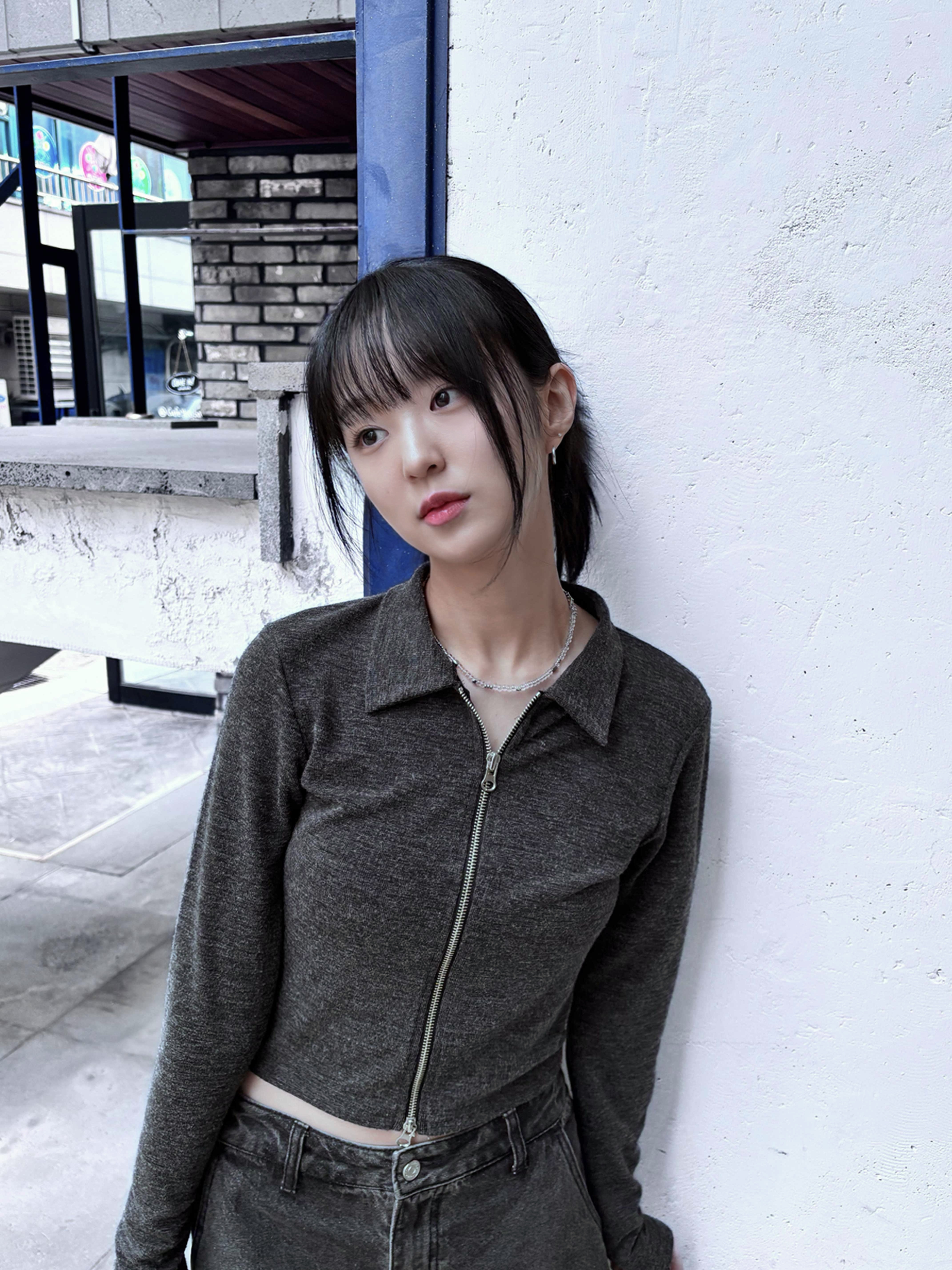 Riomeu Clear Quartz Necklace 착용 스타일
